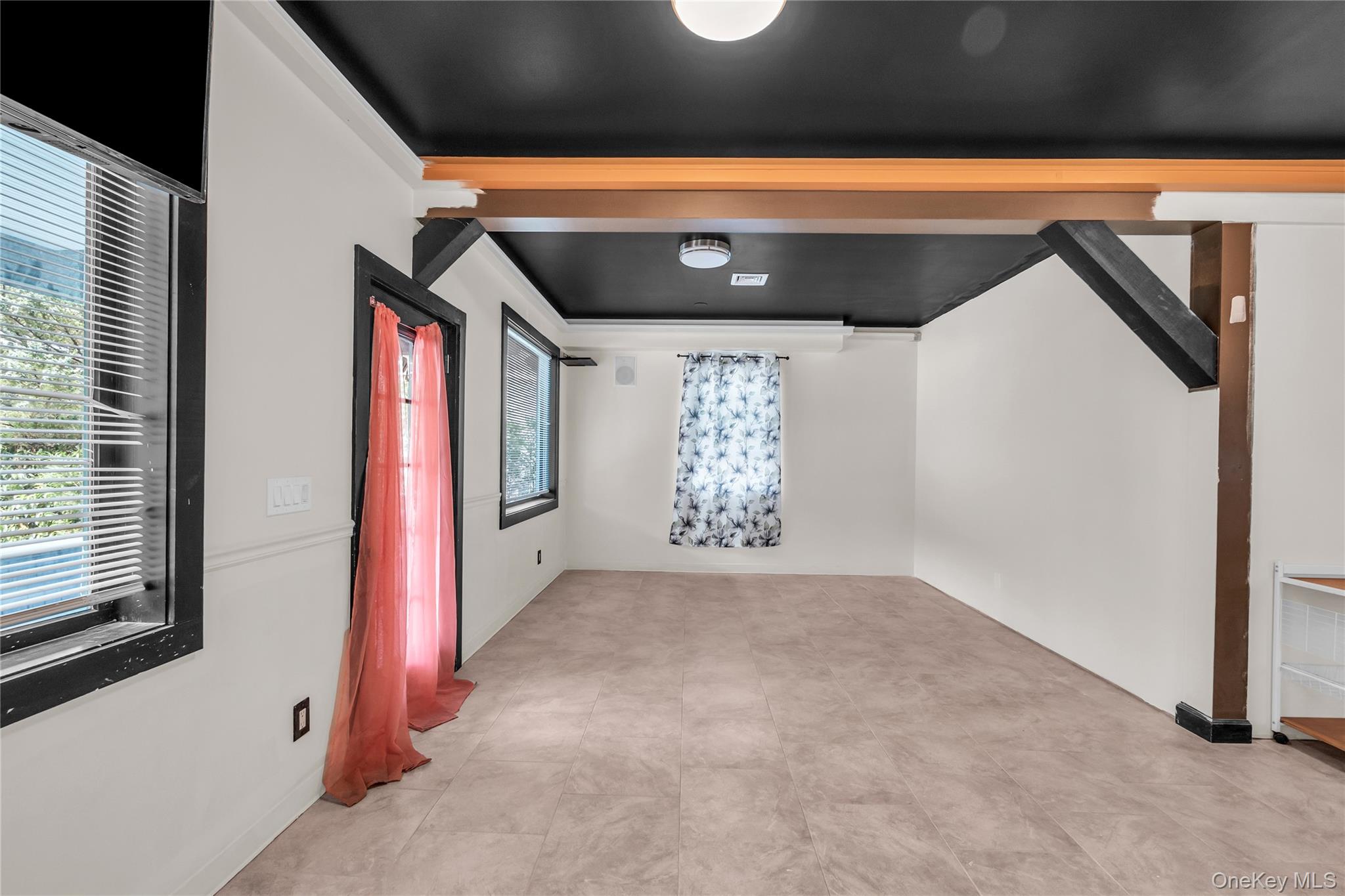 715 Flanders Road, Flanders, NY 11901