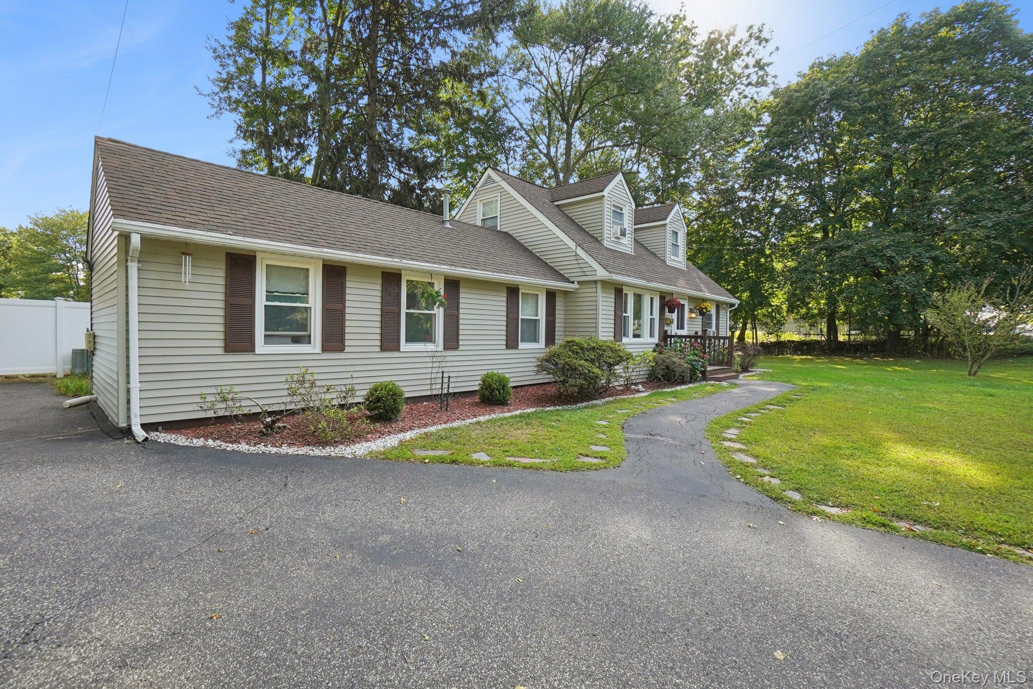 35 Andre Avenue, Tappan, NY 10983