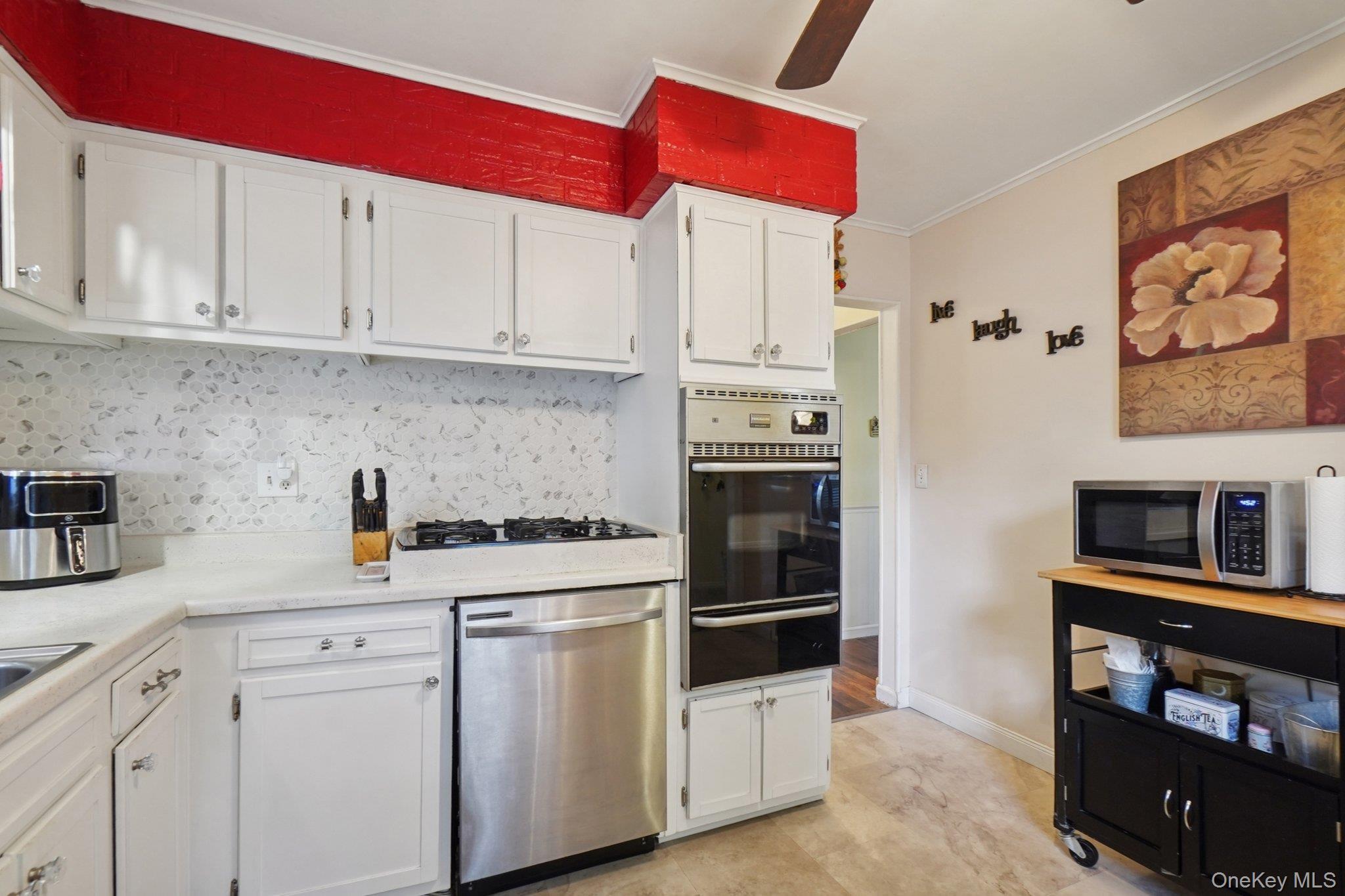 35 Andre Avenue, Tappan, NY 10983