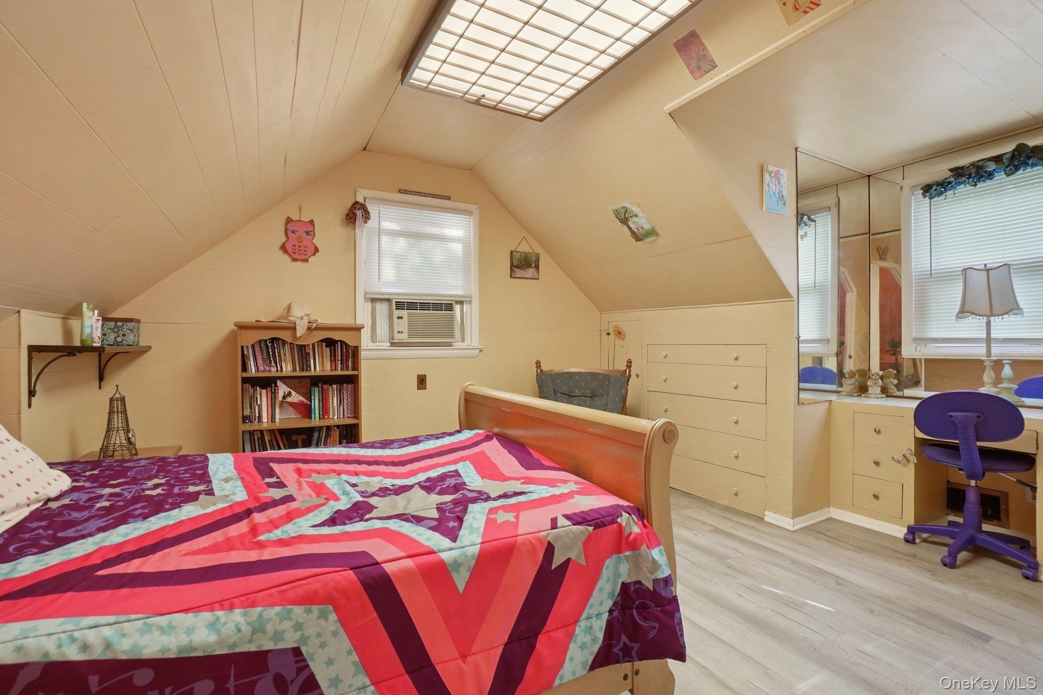 35 Andre Avenue, Tappan, NY 10983