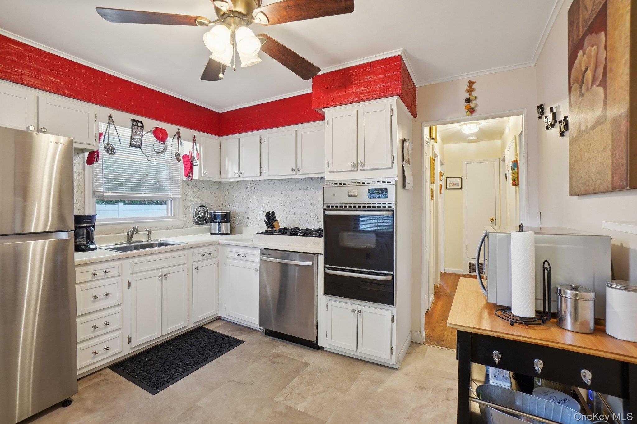 35 Andre Avenue, Tappan, NY 10983