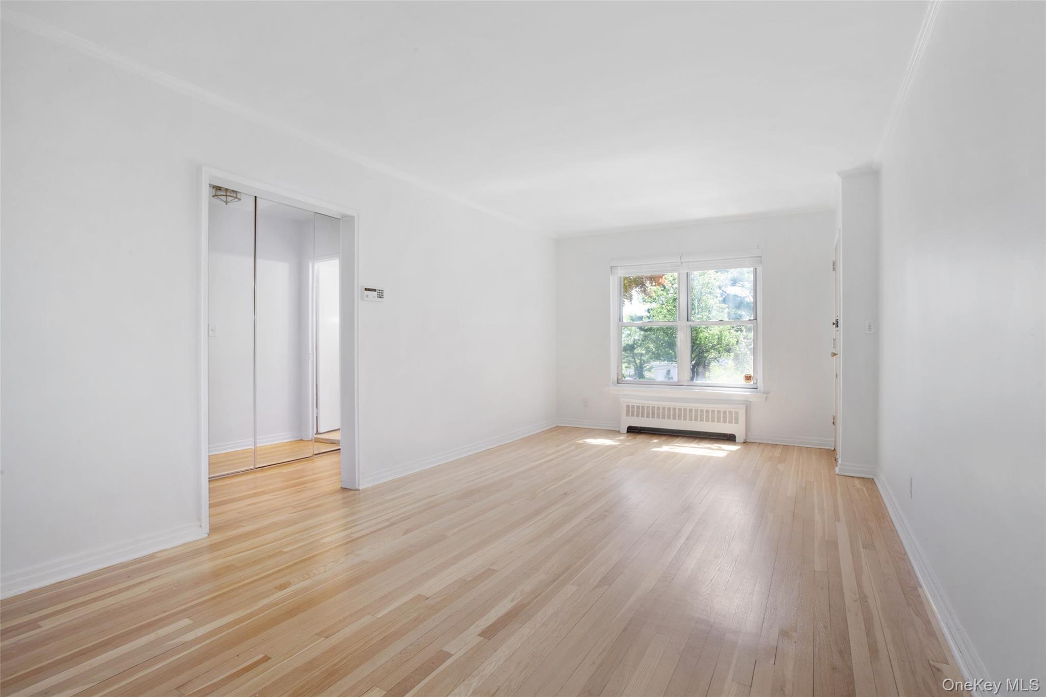 196-35 Dunton Ave Hollis # 1, Hollis, NY 11423