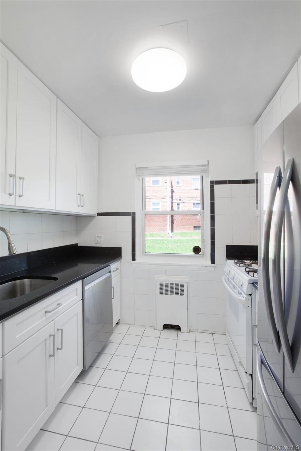 196-35 Dunton Ave Hollis # 1, Hollis, NY 11423