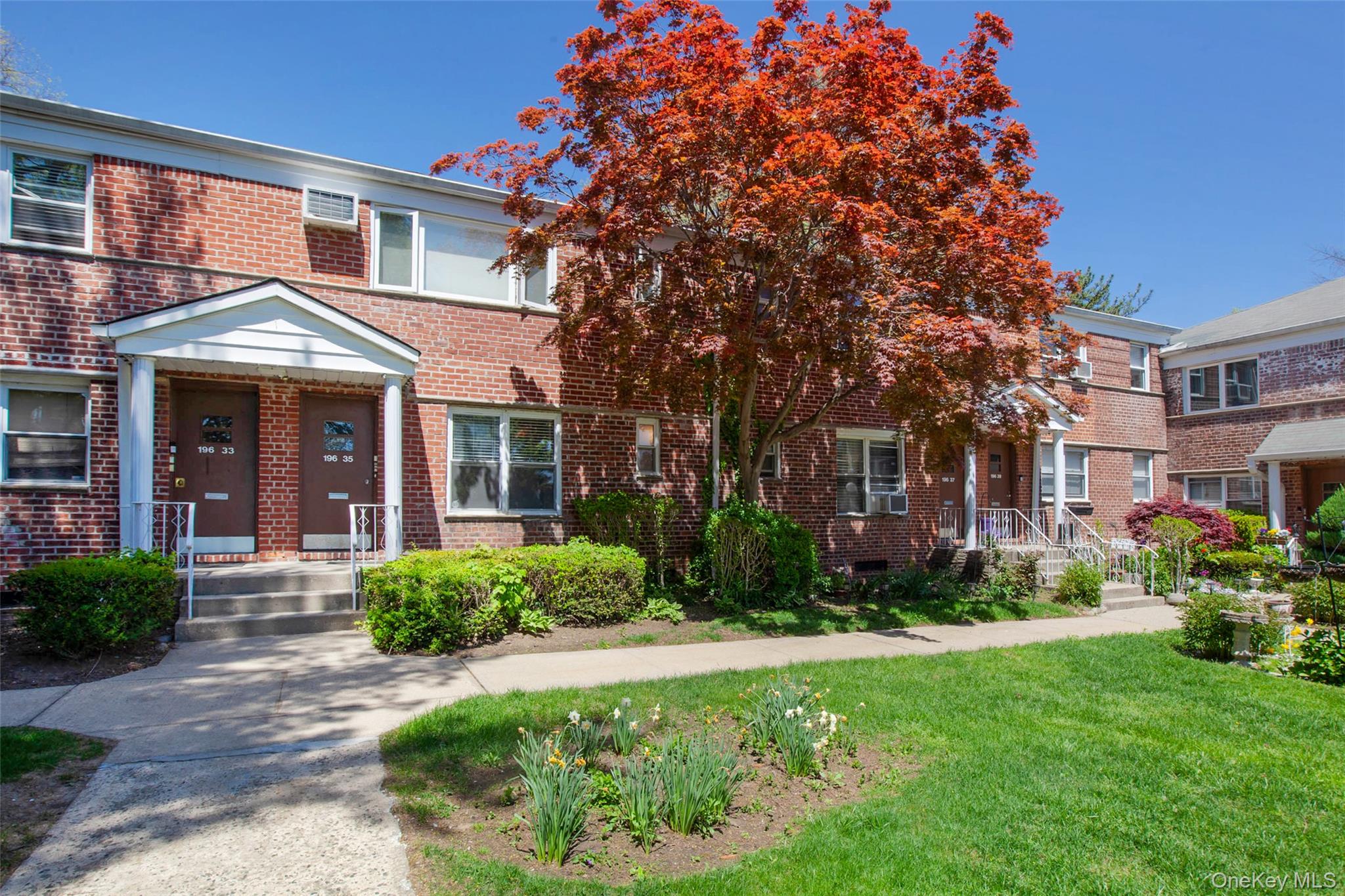 196-35 Dunton Ave Hollis # 1, Hollis, NY 11423