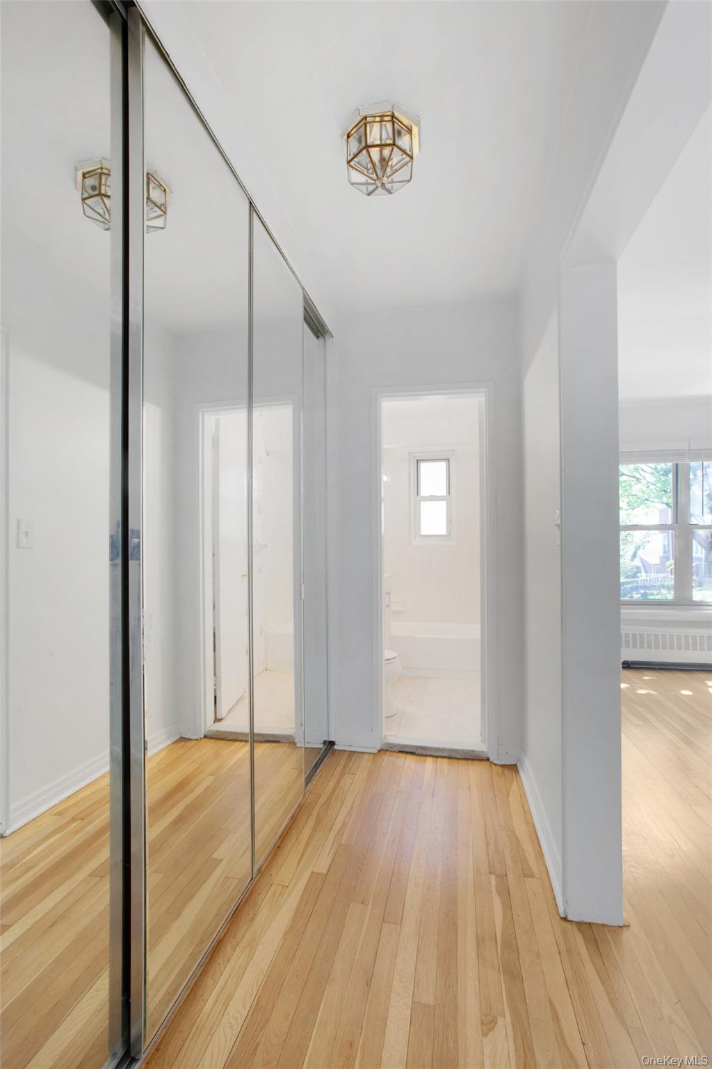 196-35 Dunton Ave Hollis # 1, Hollis, NY 11423