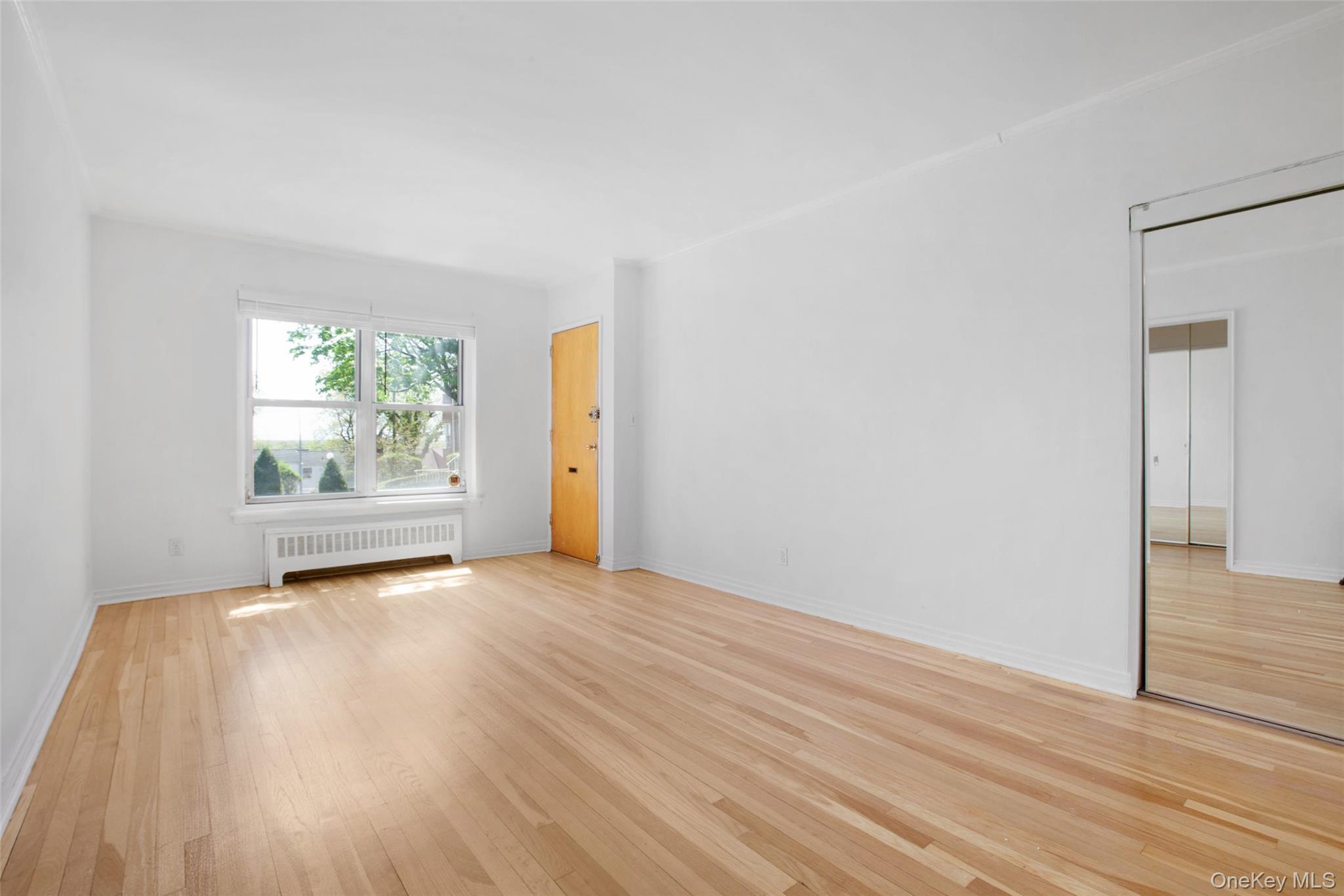 196-35 Dunton Ave Hollis # 1, Hollis, NY 11423