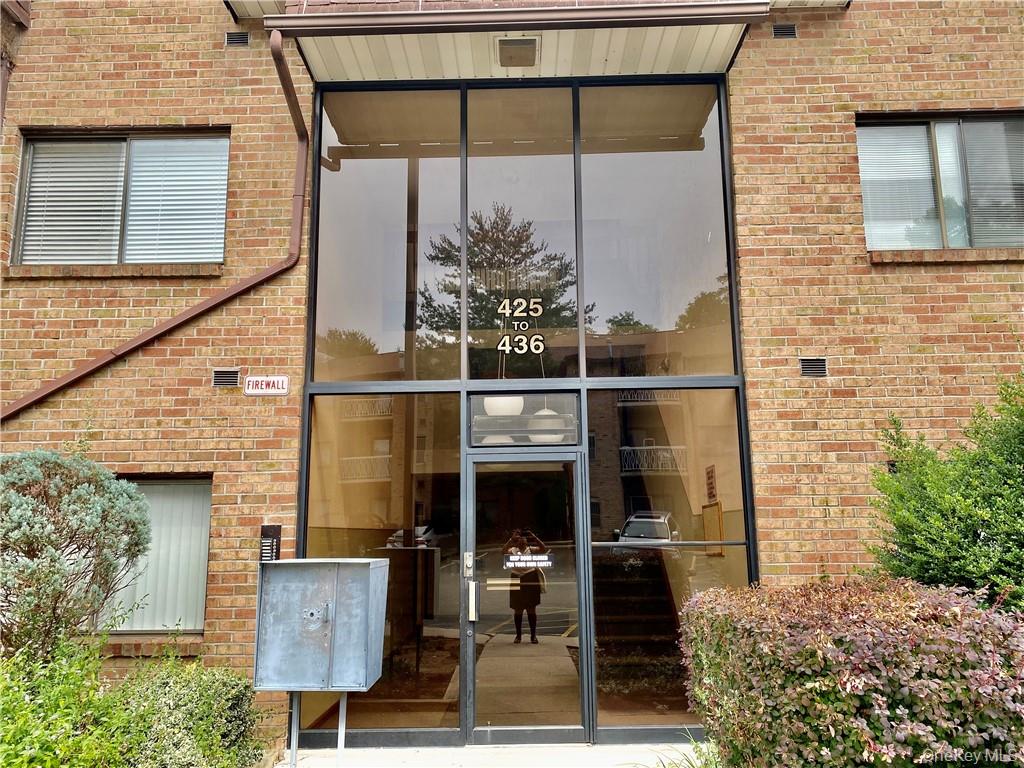 430 Kennedy Drive # 430, Spring Valley, NY 10977