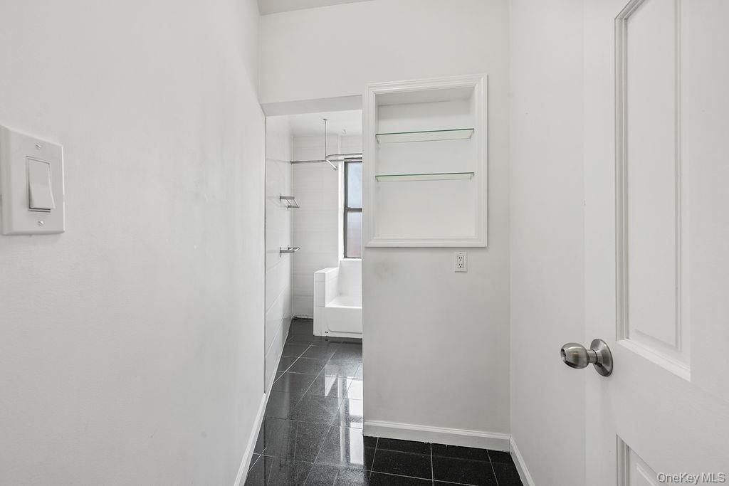 69-40 Yellowstone Boulevard # 62O, Forest Hills, NY 11375