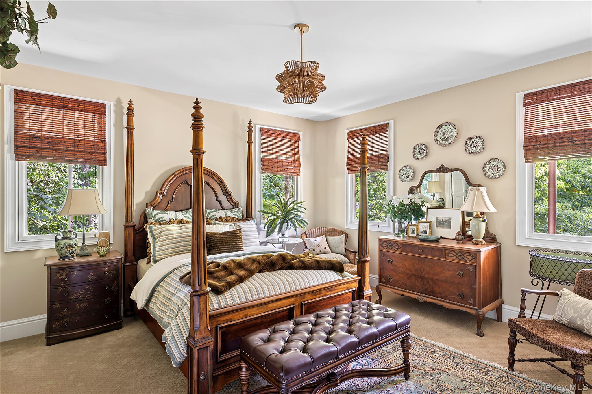 19 Ridge Lane, Miller Place, NY 11764