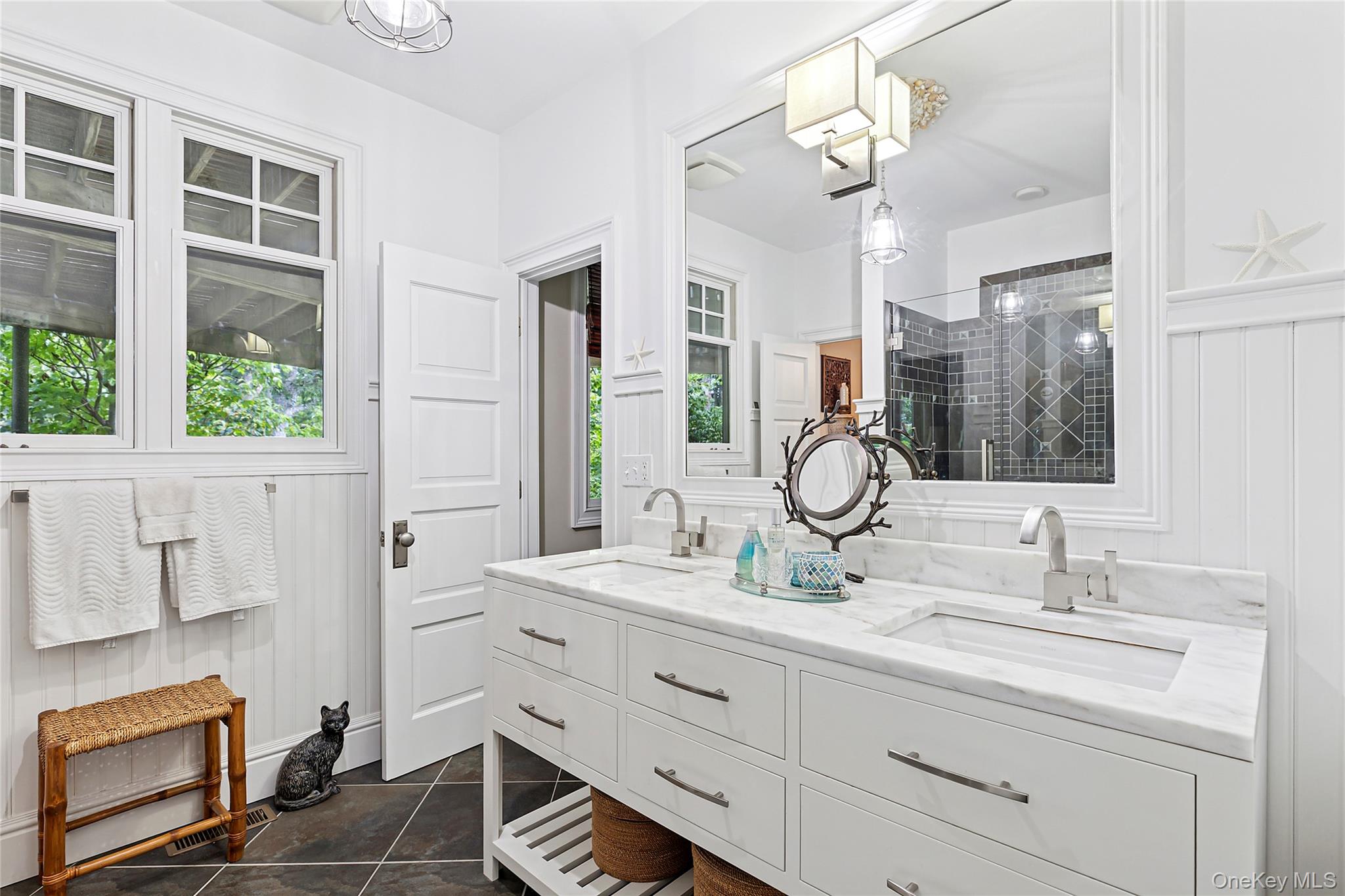 19 Ridge Lane, Miller Place, NY 11764