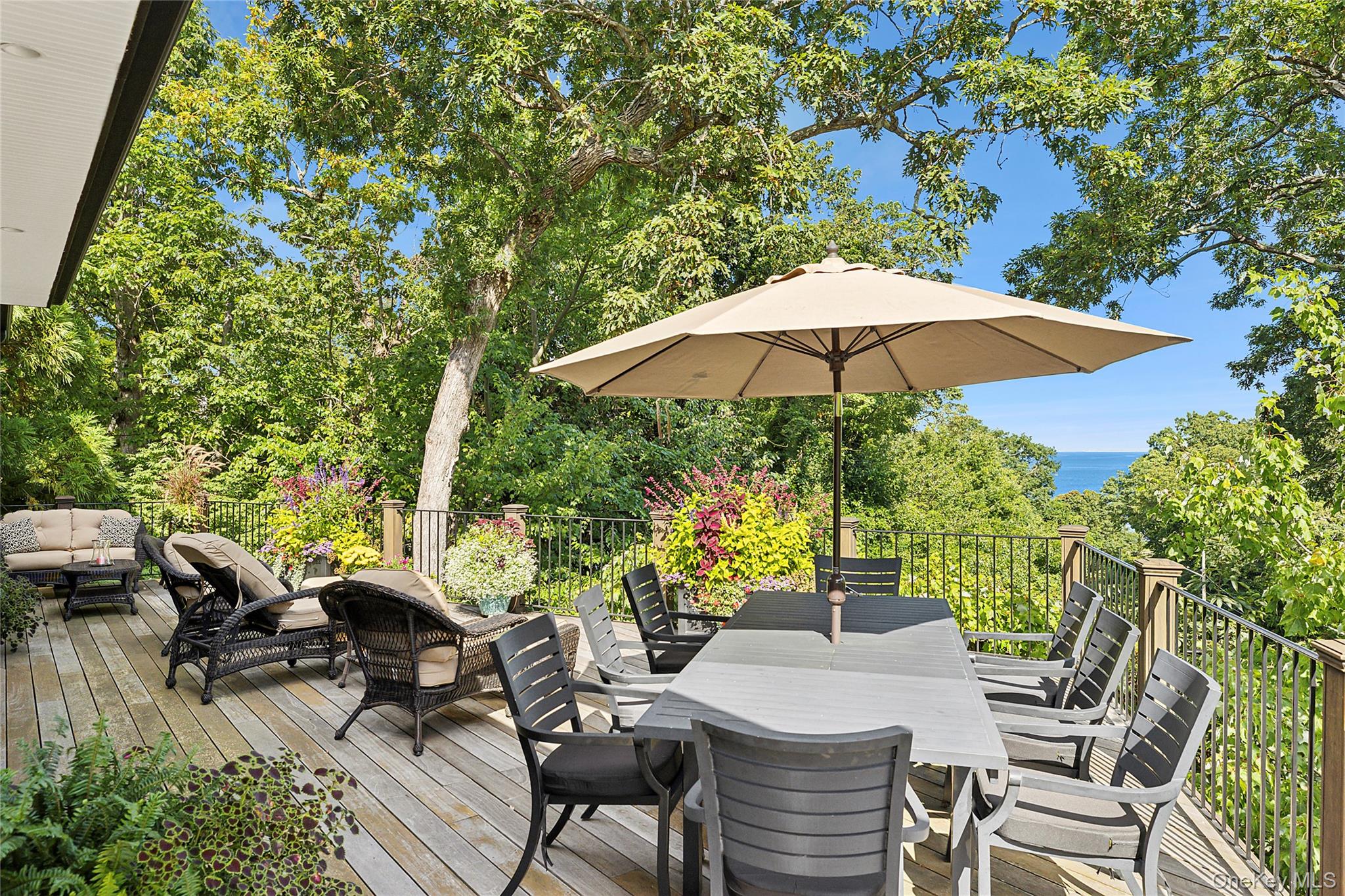 19 Ridge Lane, Miller Place, NY 11764