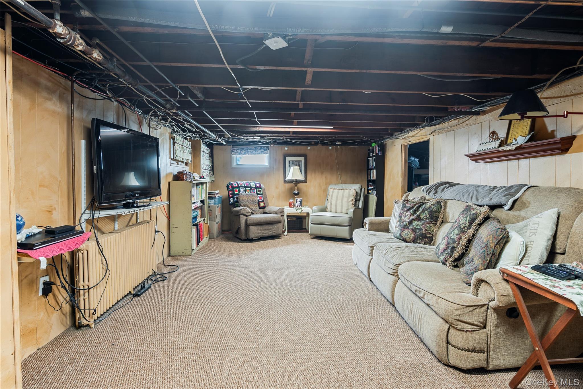 197 S 4th Street, Lindenhurst, NY 11757