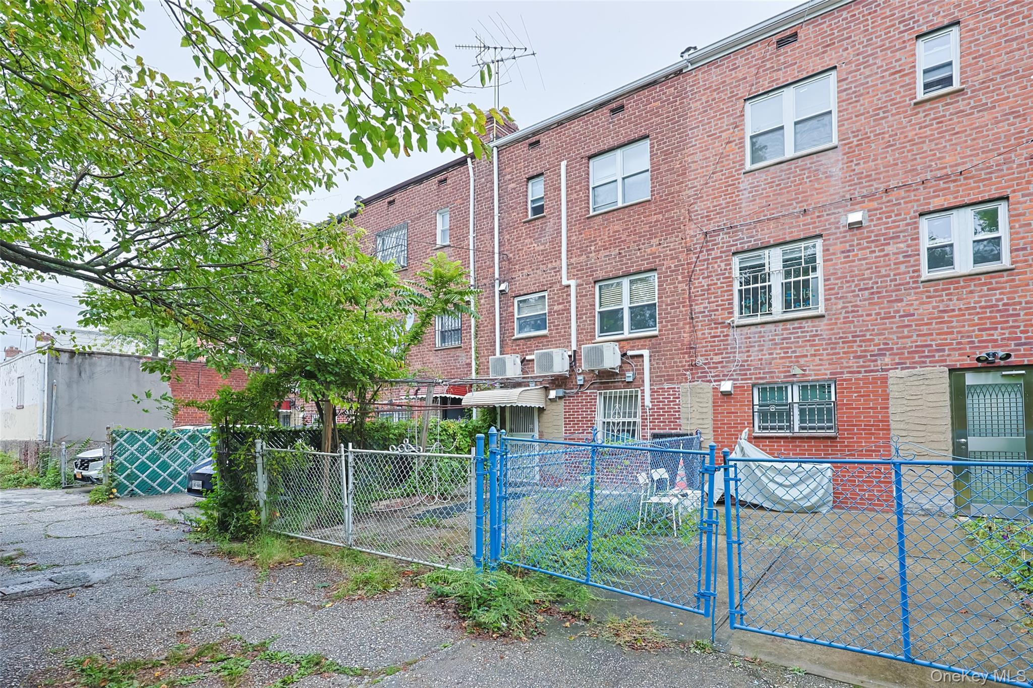 15308 58th Road, Flushing, NY 11355