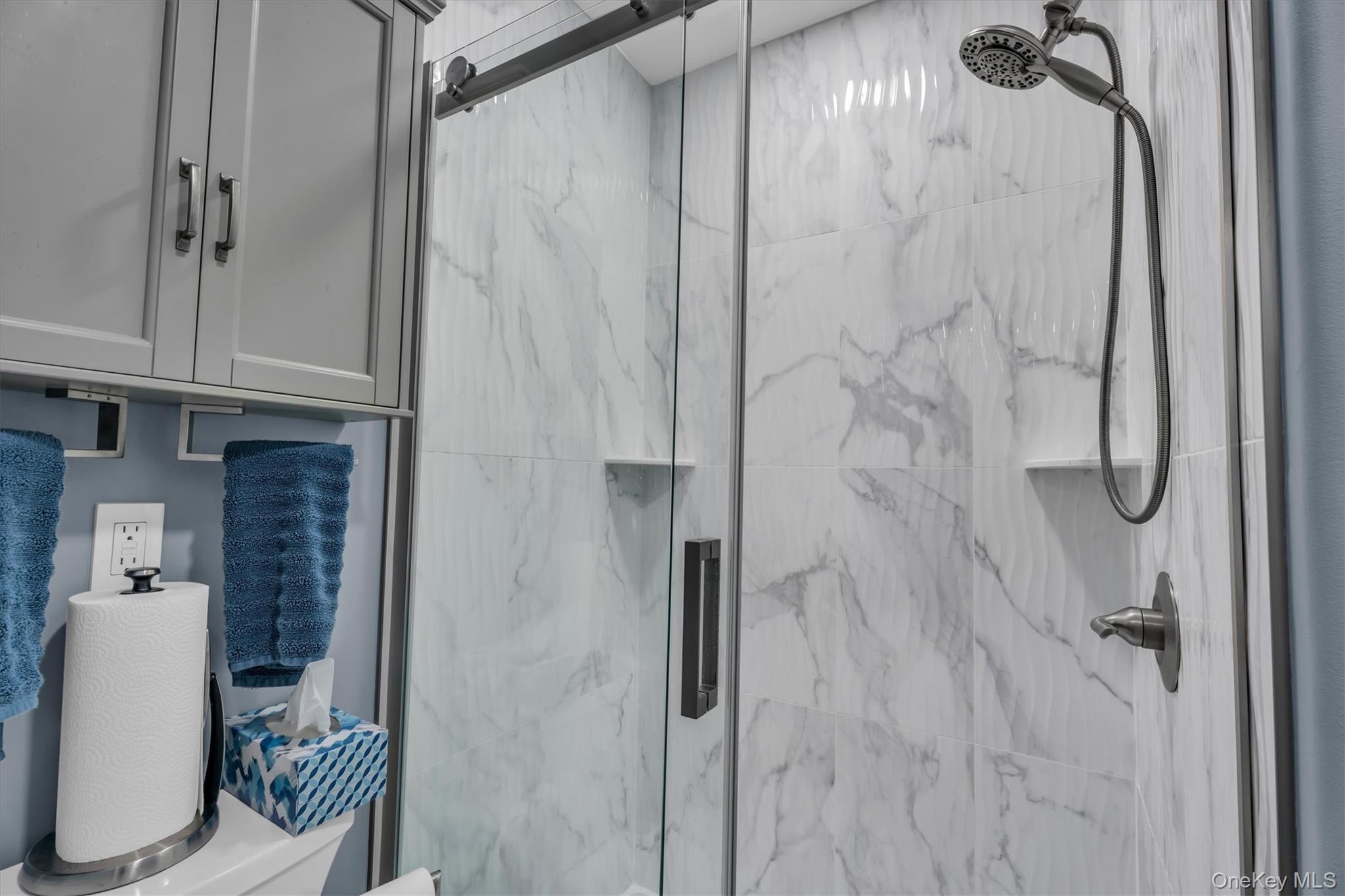 70 Hunter Lane, Centereach, NY 11720