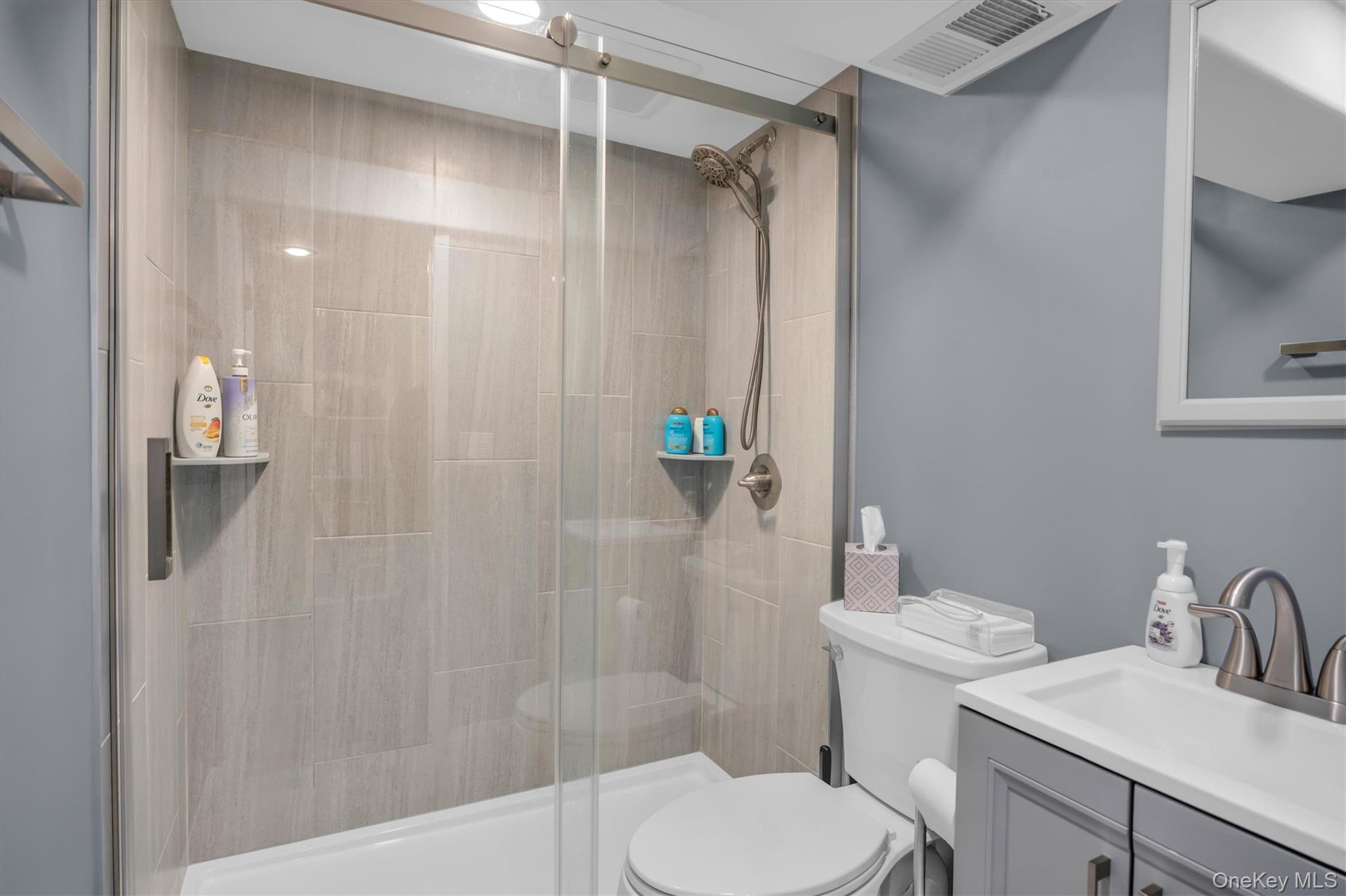 70 Hunter Lane, Centereach, NY 11720