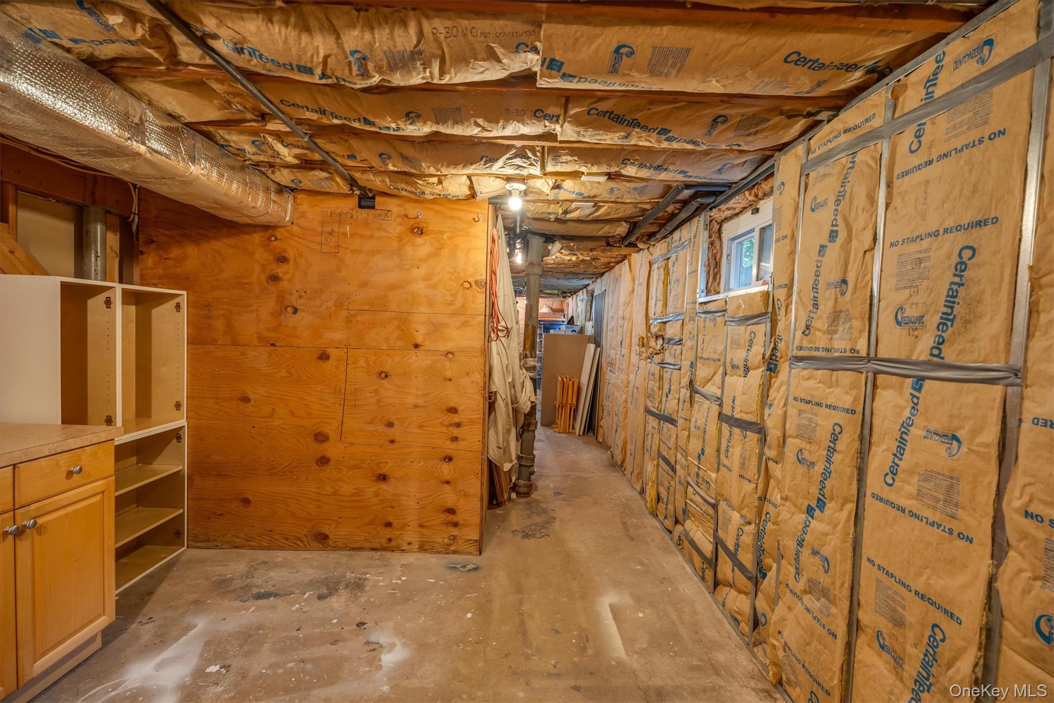 70 Hunter Lane, Centereach, NY 11720