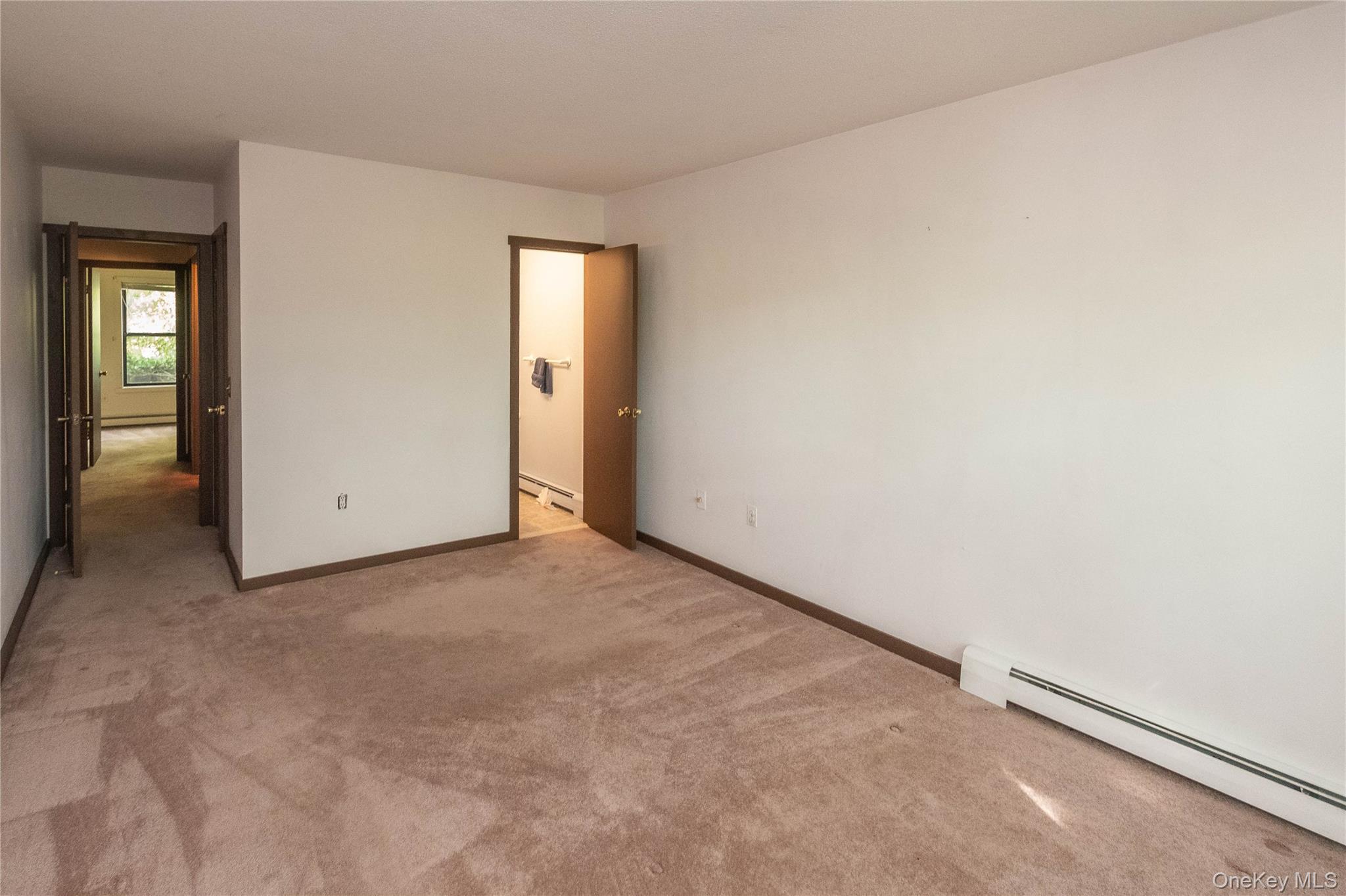 16 Hilltop Circle, Fishkill, NY 12524