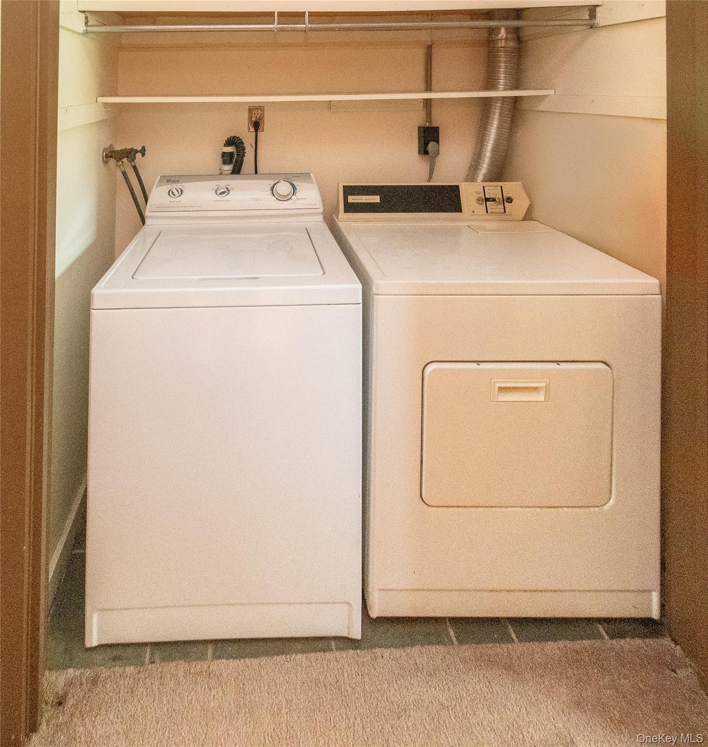 16 Hilltop Circle, Fishkill, NY 12524