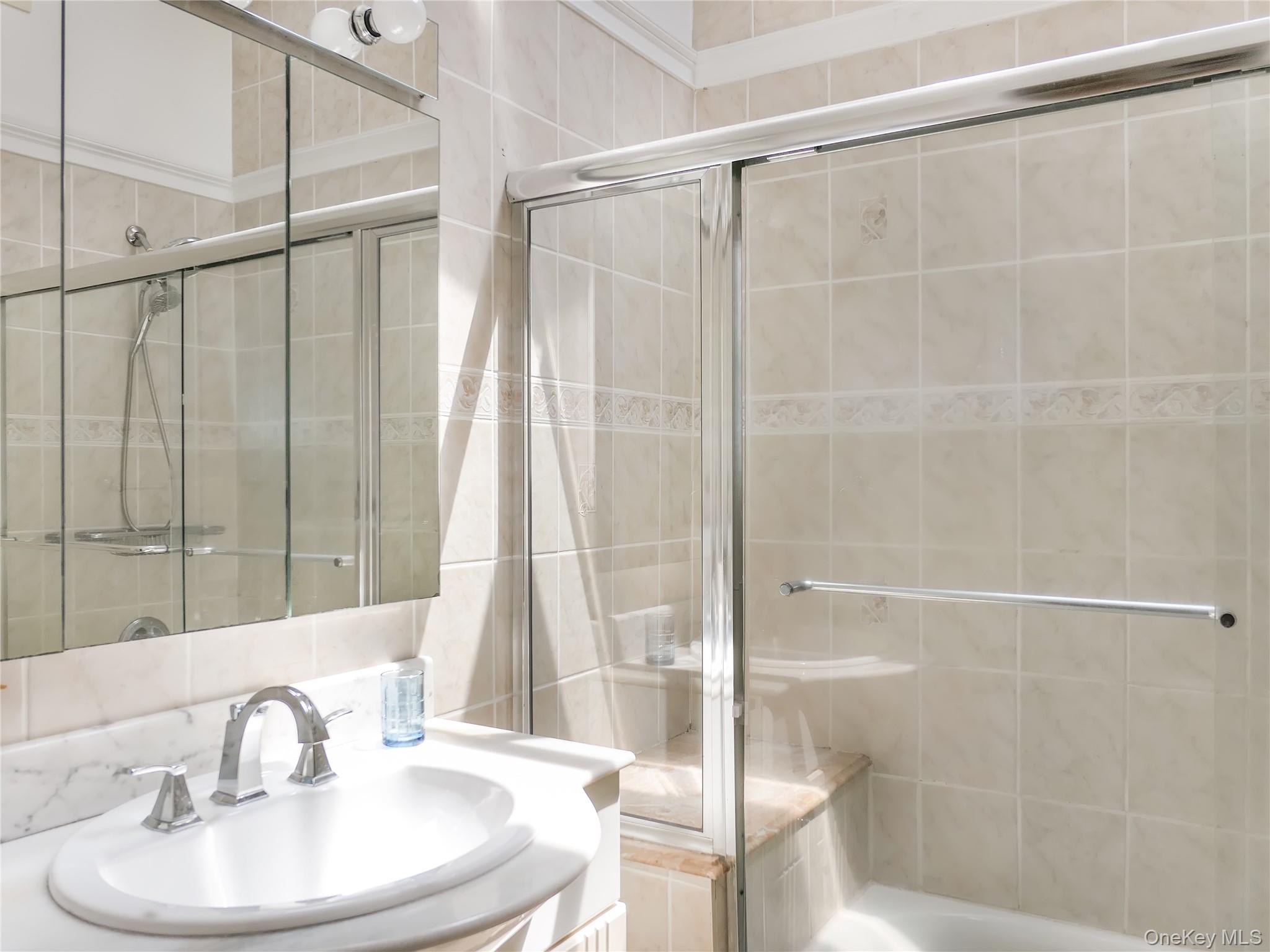 112 Bellhaven Road, Bellport, NY 11713