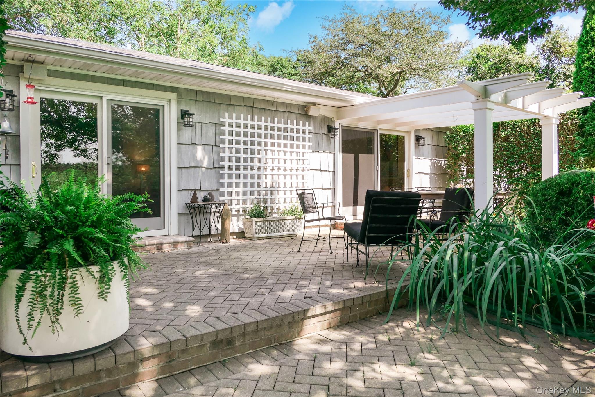 112 Bellhaven Road, Bellport, NY 11713