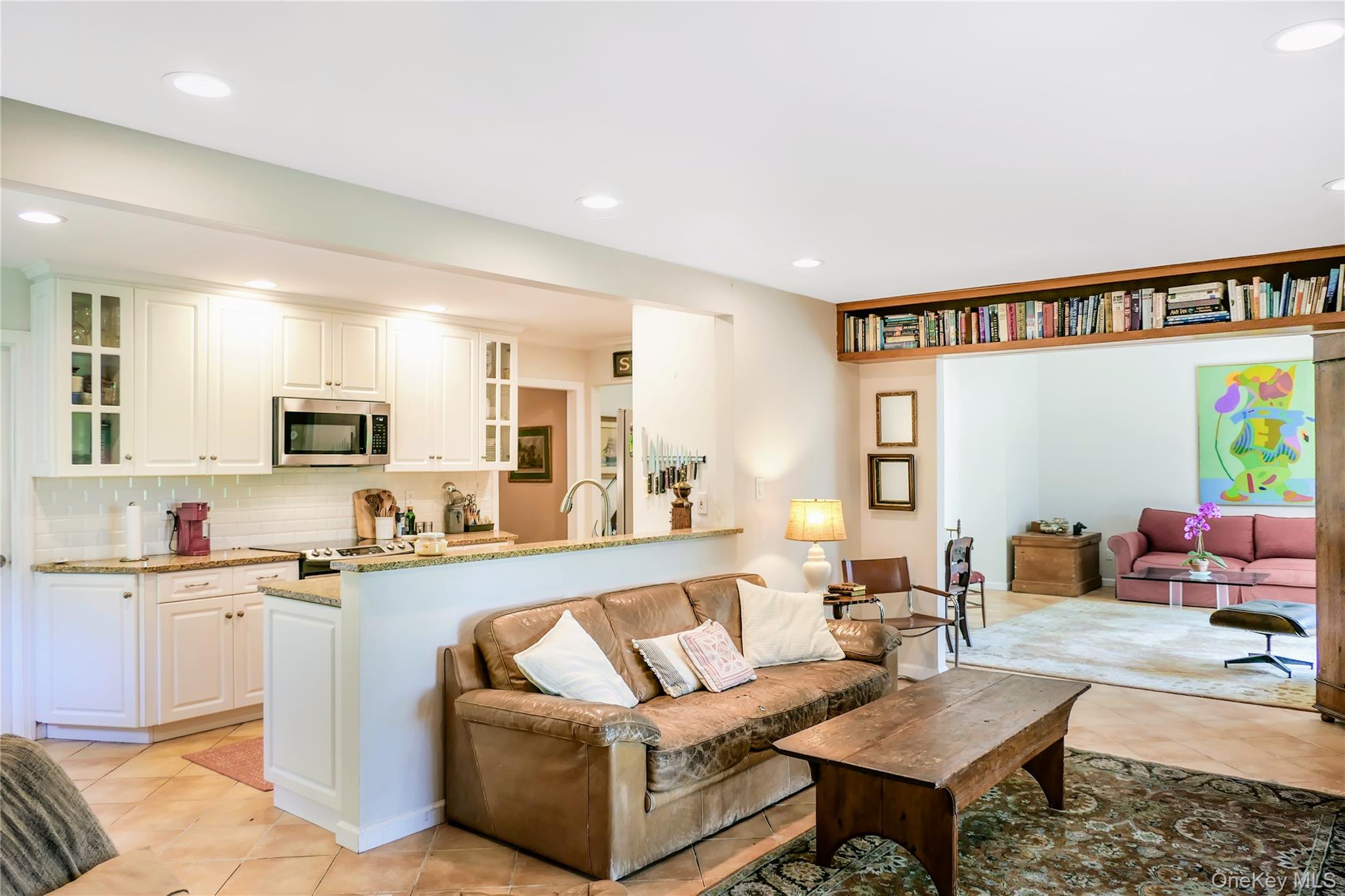 112 Bellhaven Road, Bellport, NY 11713