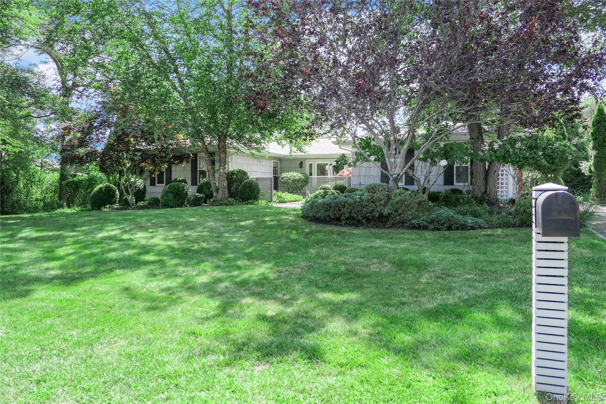 112 Bellhaven Road, Bellport, NY 11713