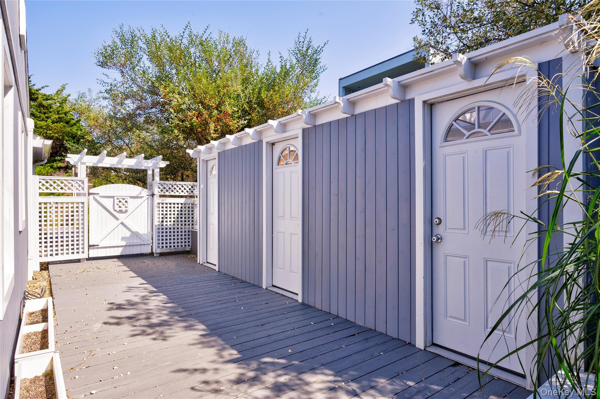 39 Sloop Walk, Ocean Beach, NY 11770