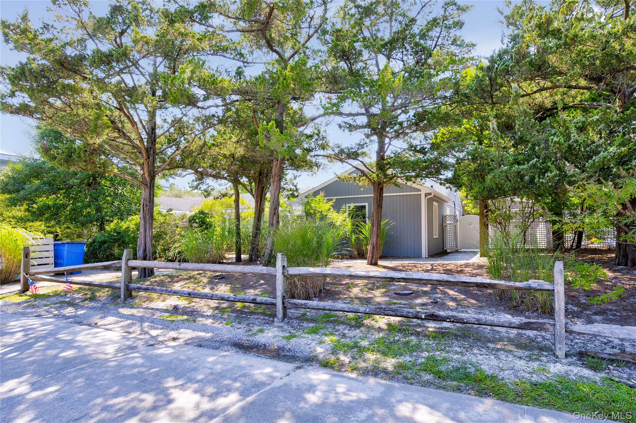 39 Sloop Walk, Ocean Beach, NY 11770