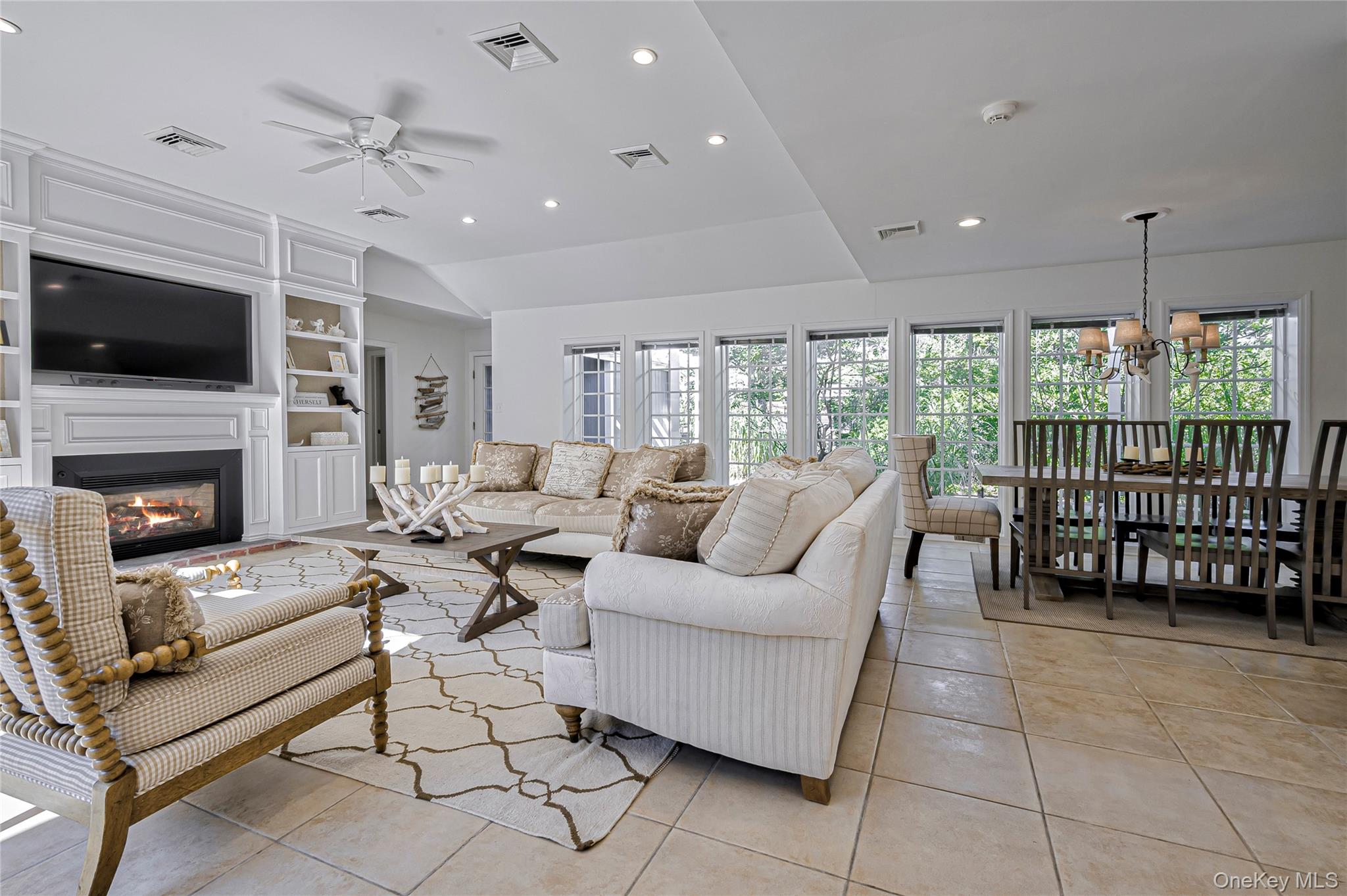 39 Sloop Walk, Ocean Beach, NY 11770