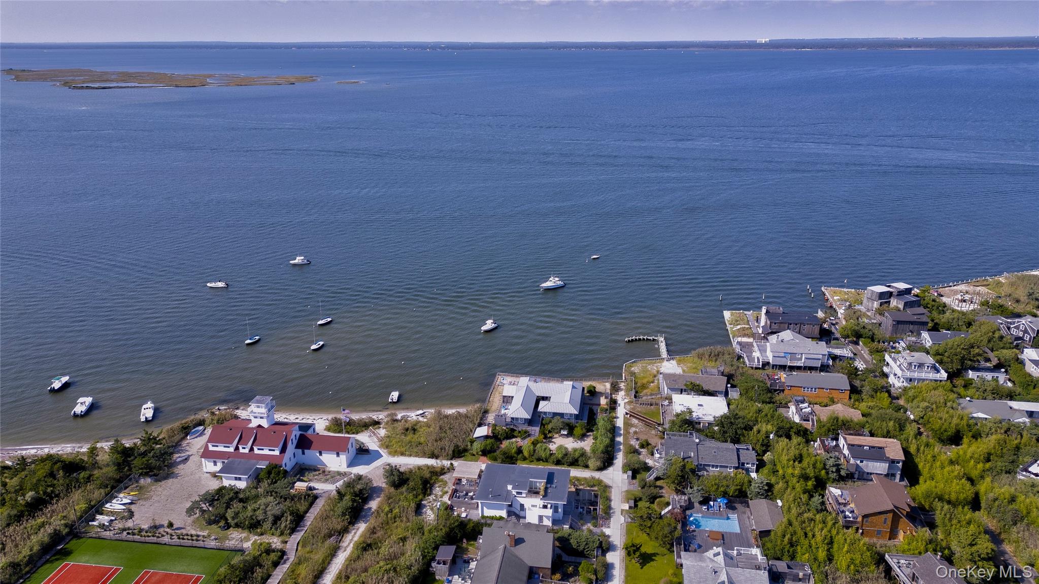 39 Sloop Walk, Ocean Beach, NY 11770