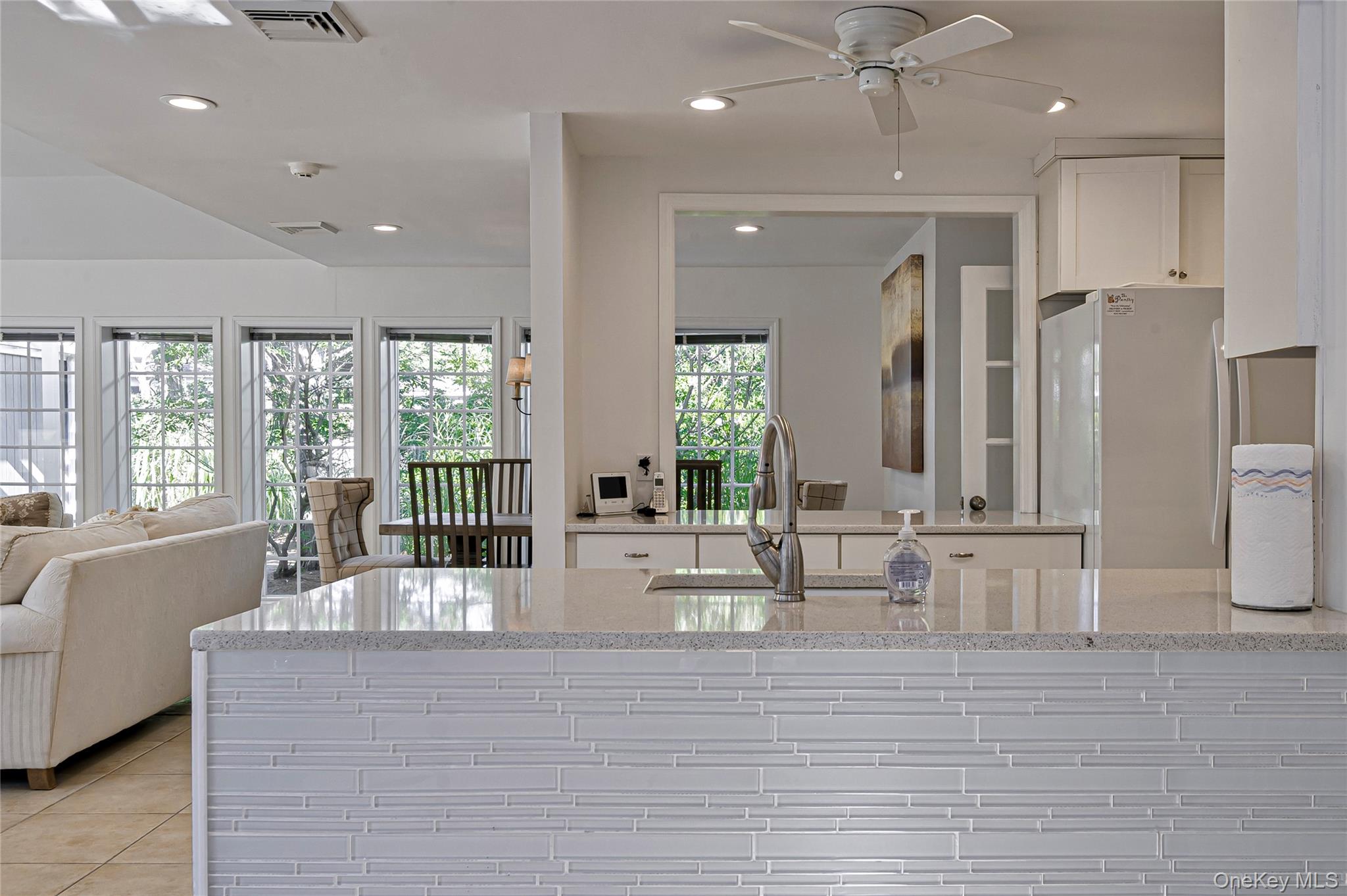 39 Sloop Walk, Ocean Beach, NY 11770