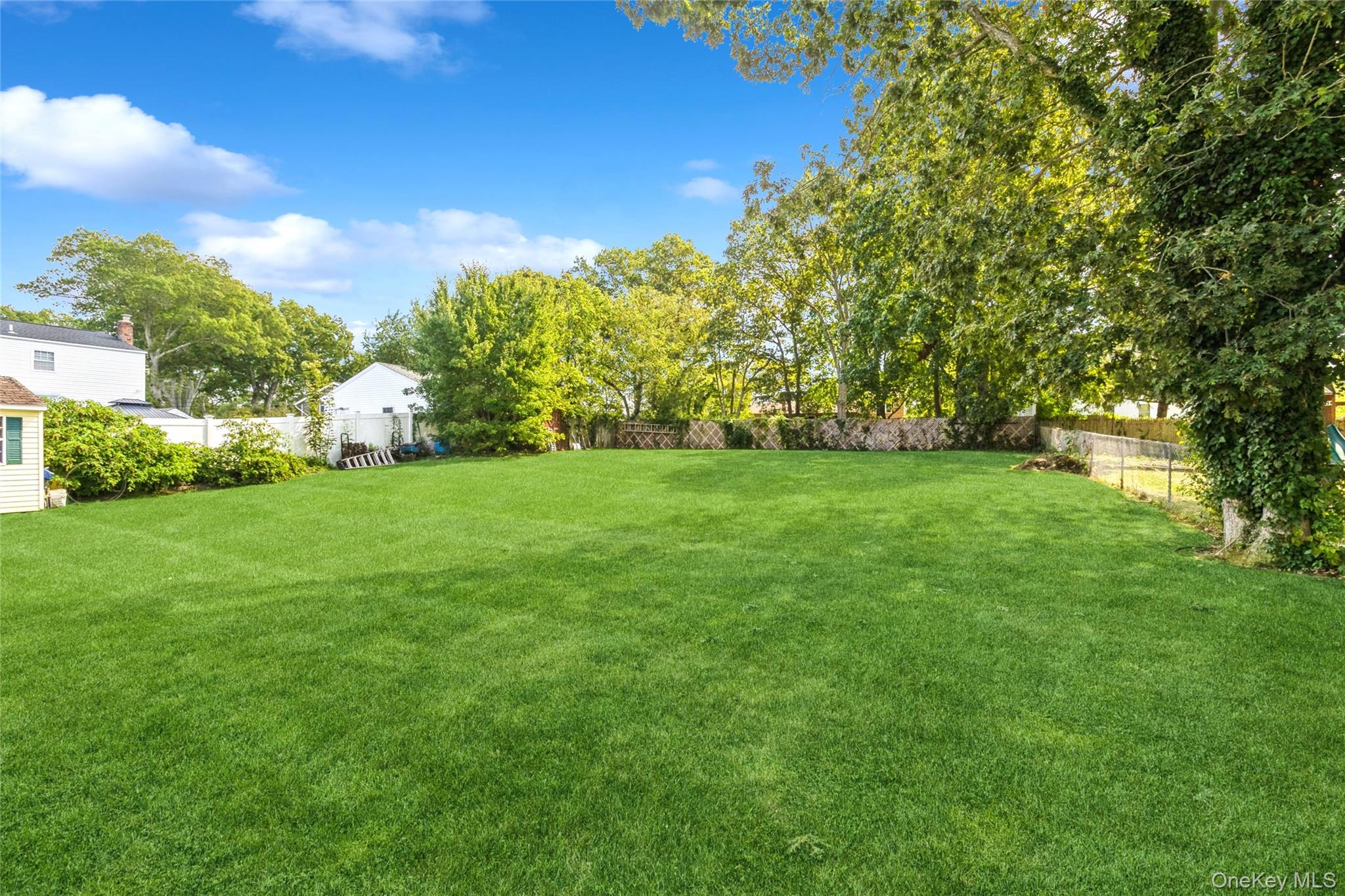 486 Thrift Street, Ronkonkoma, NY 11779