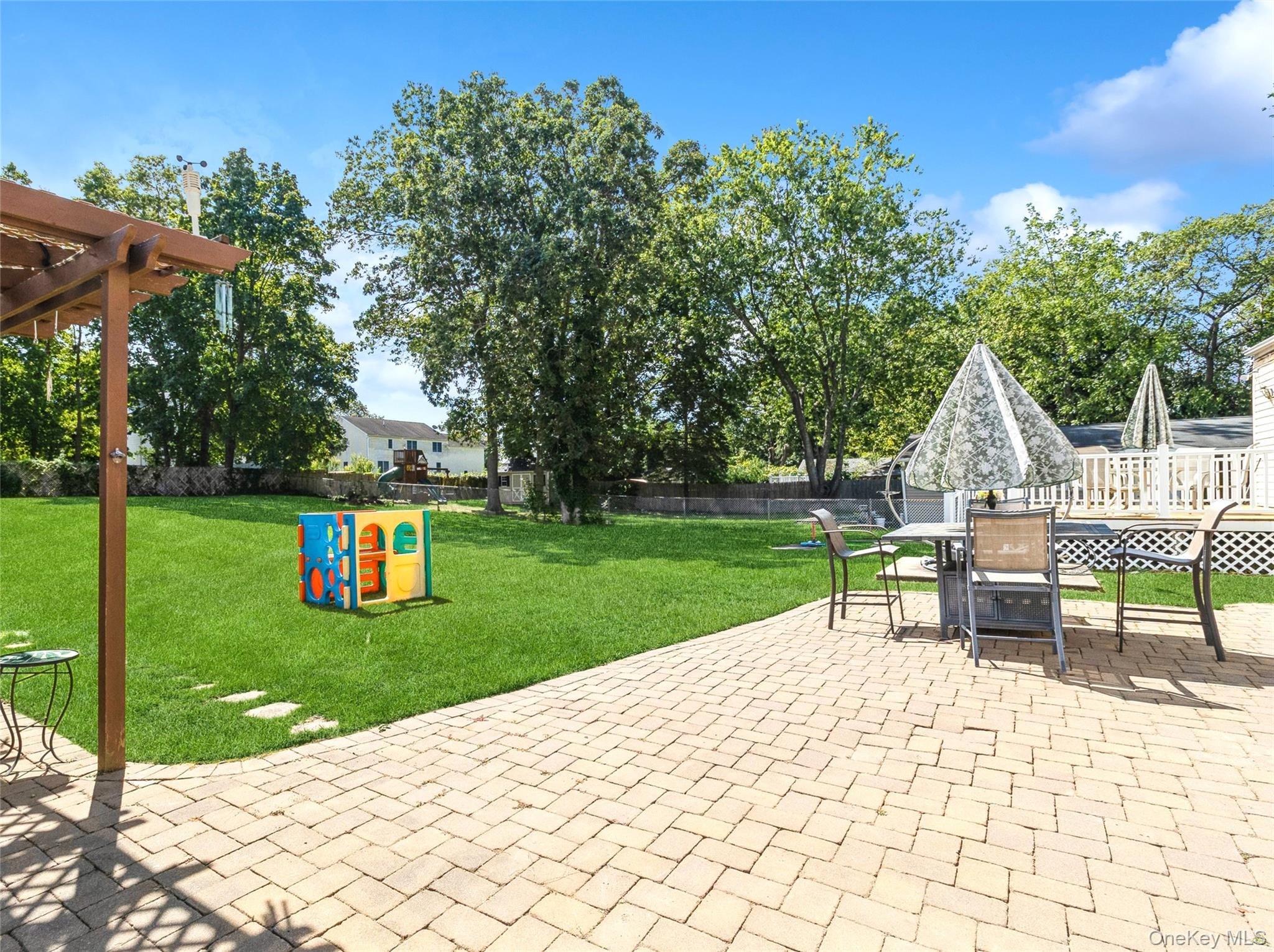 486 Thrift Street, Ronkonkoma, NY 11779