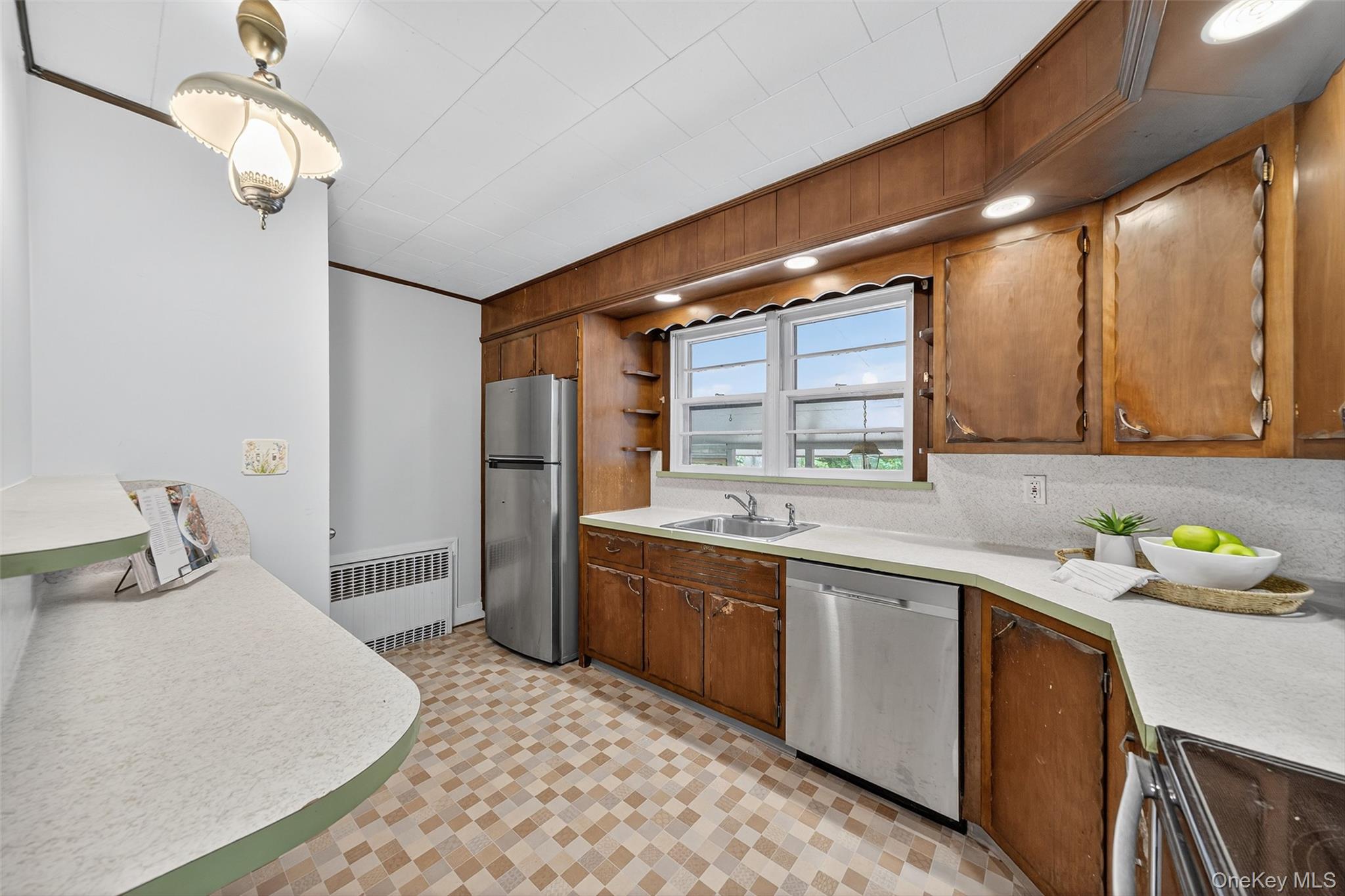 54 Canterbury Avenue, Cornwall, NY 12518