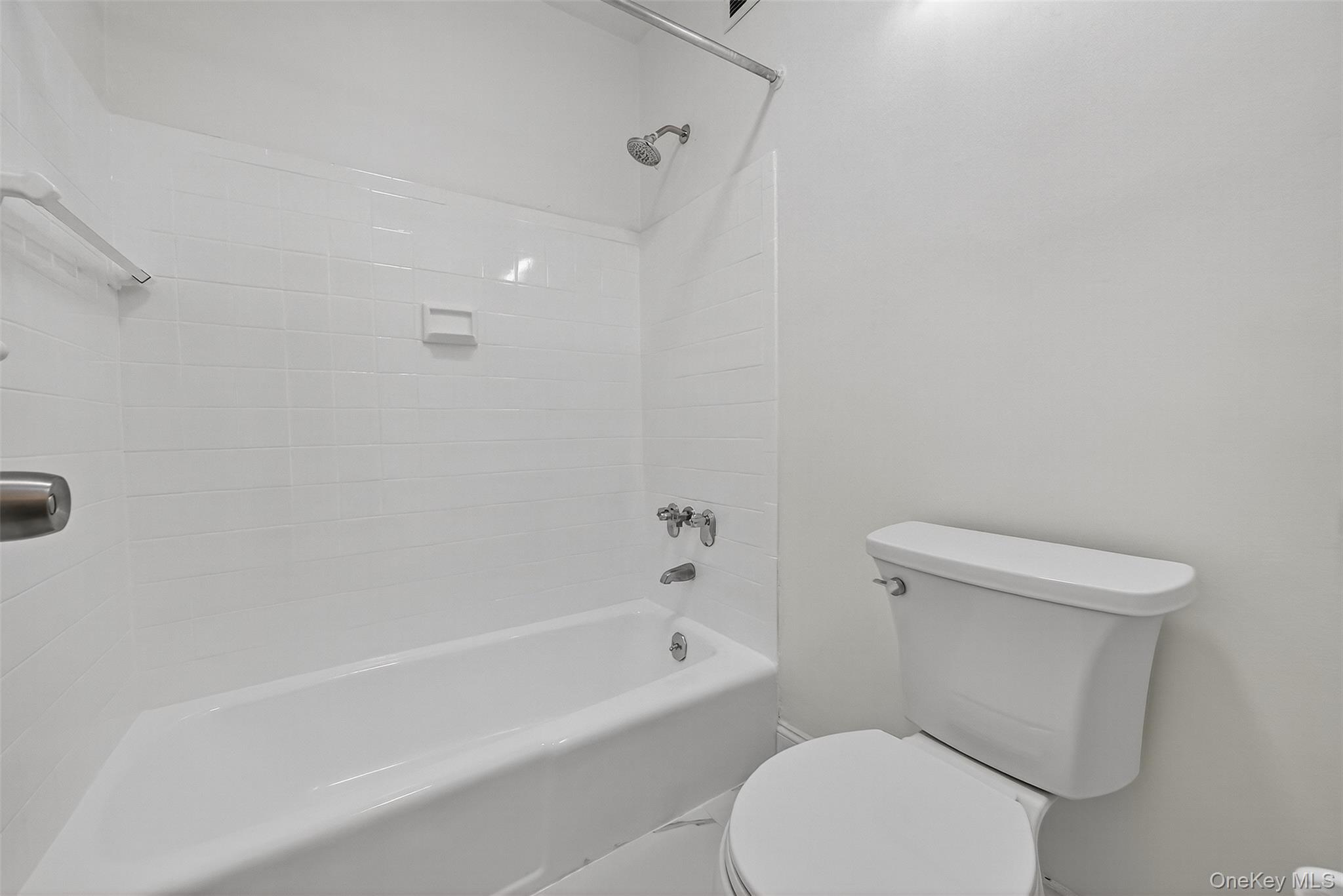 360 Westchester Avenue # 302, Port Chester, NY 10573