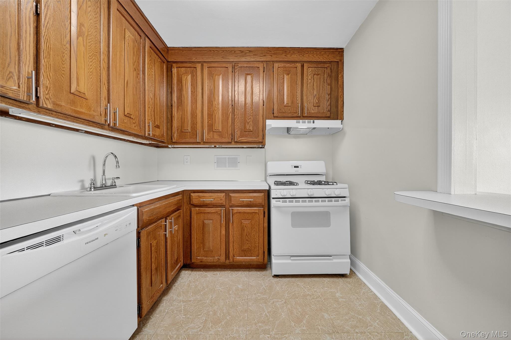 360 Westchester Avenue # 302, Port Chester, NY 10573