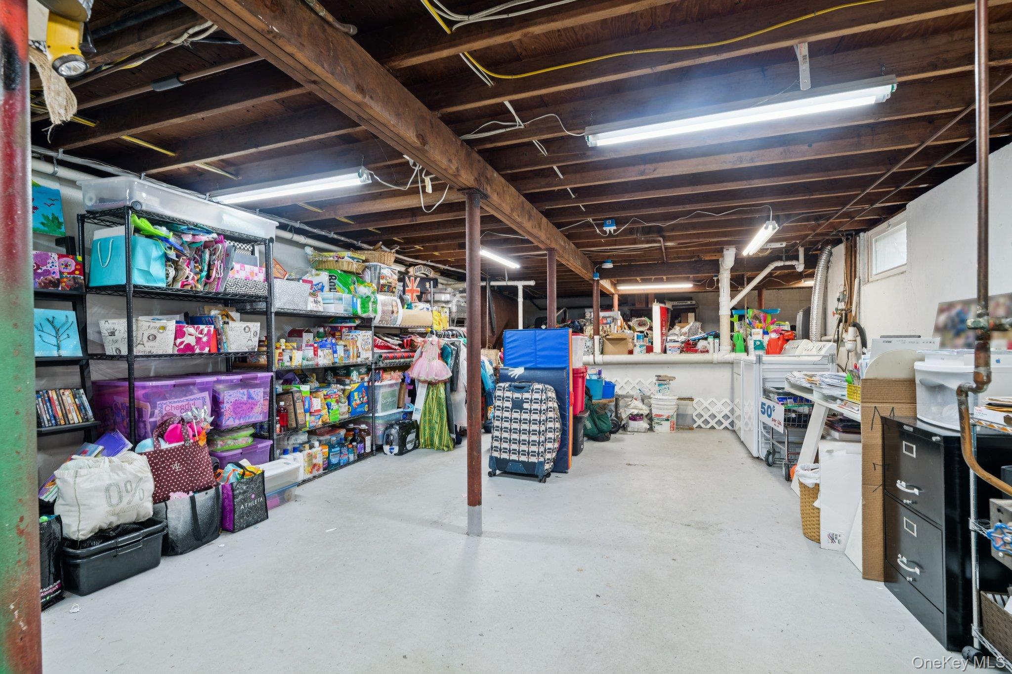 111 Berry Street, Lindenhurst, NY 11757