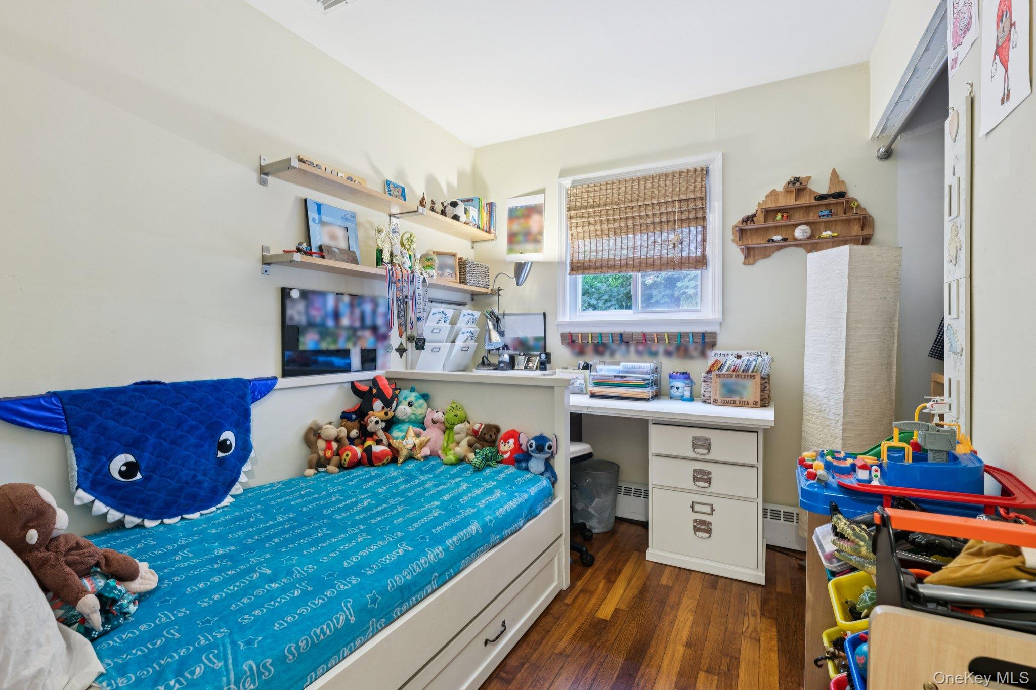 111 Berry Street, Lindenhurst, NY 11757