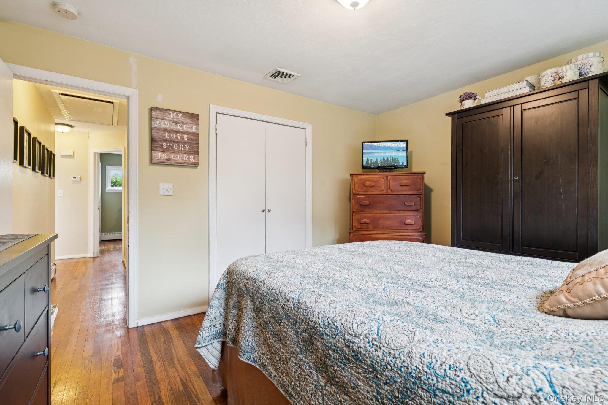 111 Berry Street, Lindenhurst, NY 11757