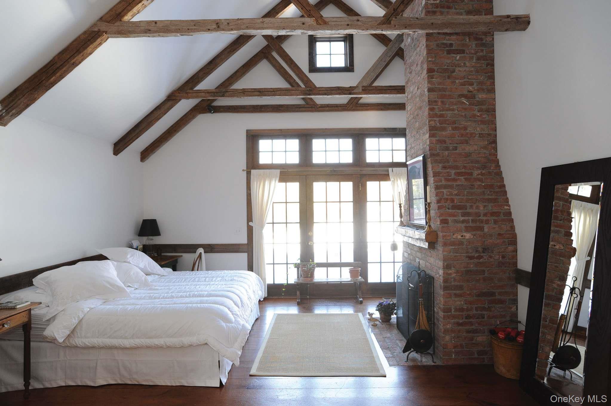 130 Hildreth Place, Bridgehampton, NY 11937