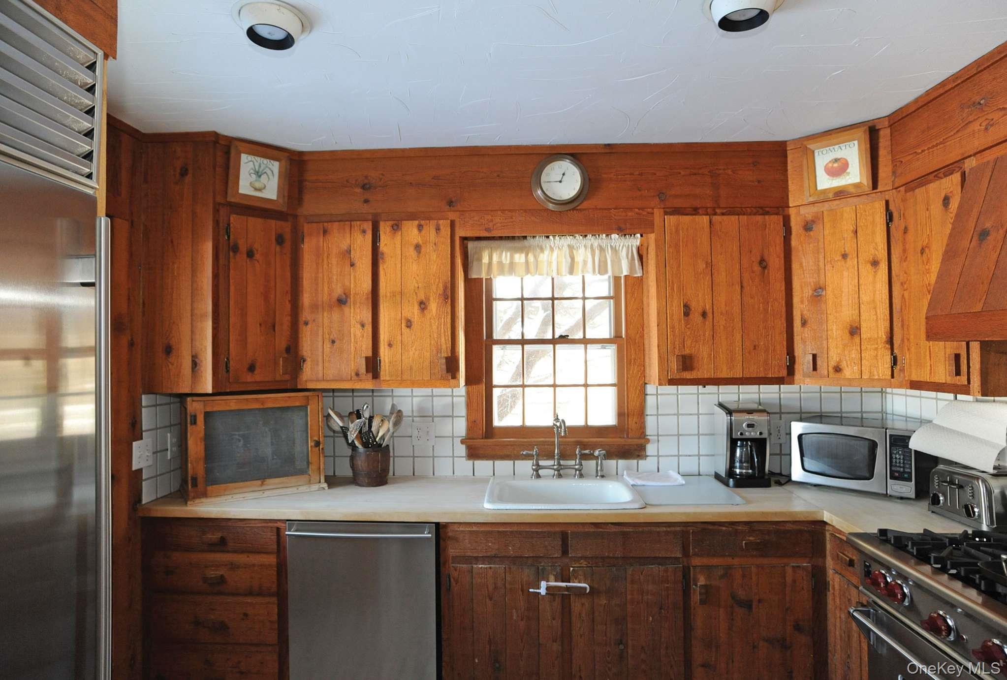 130 Hildreth Place, Bridgehampton, NY 11937