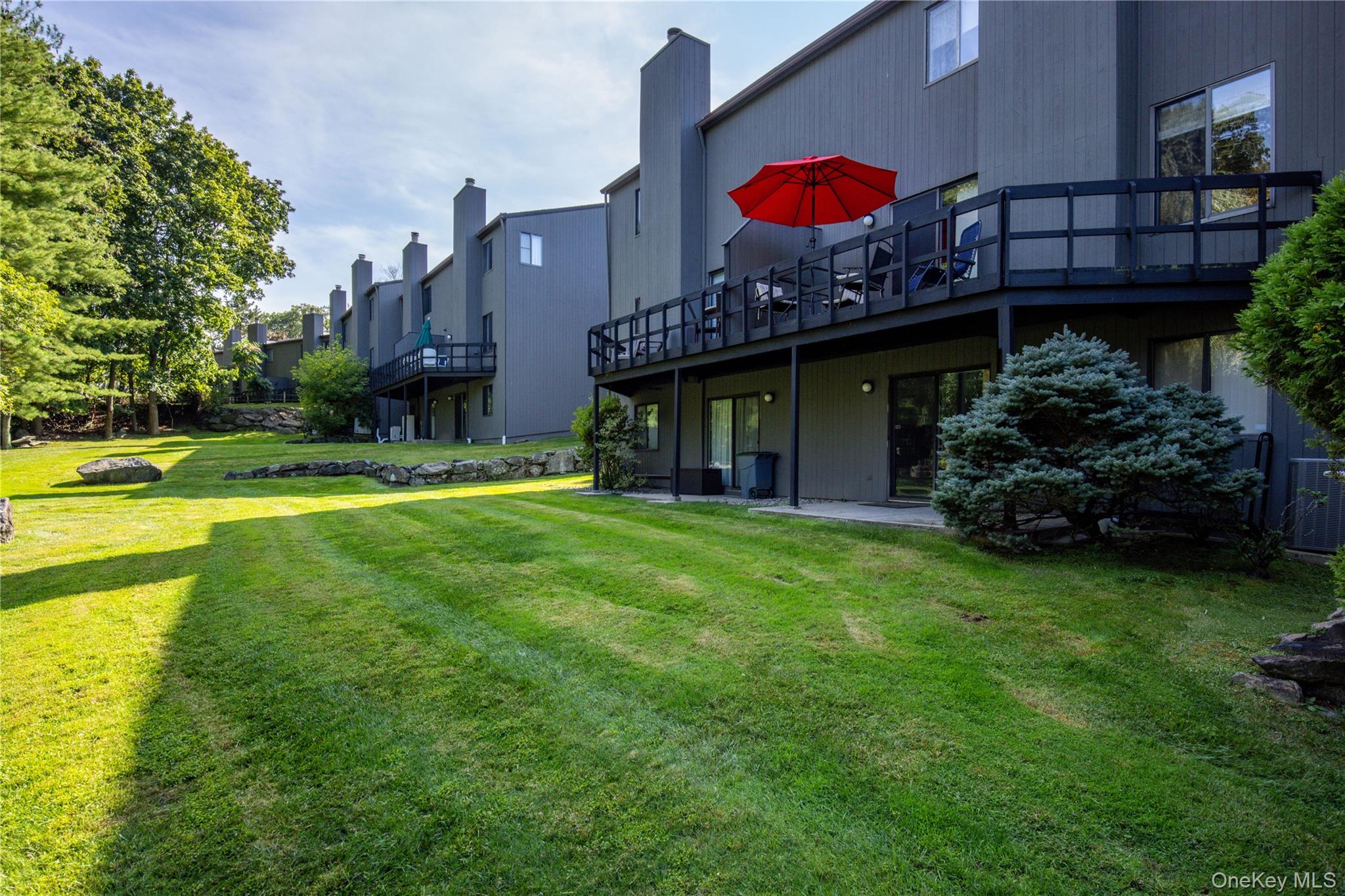 106 Stone Oaks Drive, Hartsdale, NY 10530