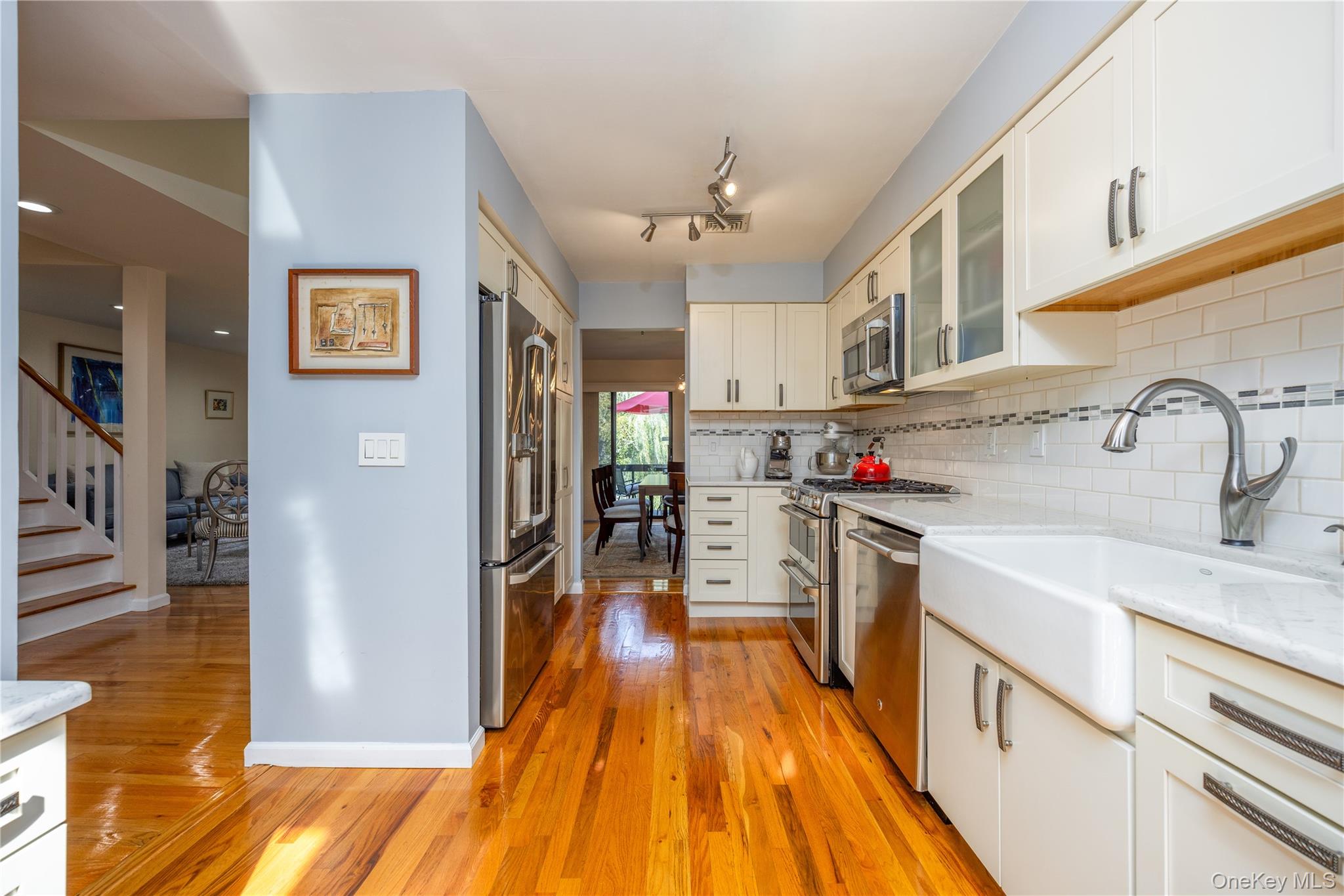 106 Stone Oaks Drive, Hartsdale, NY 10530