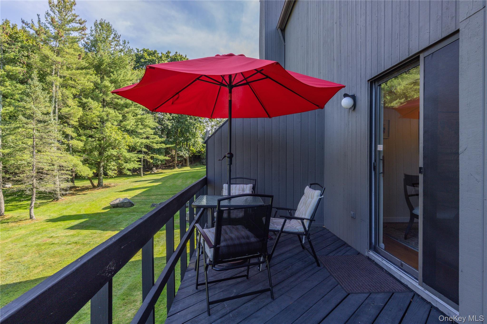 106 Stone Oaks Drive, Hartsdale, NY 10530