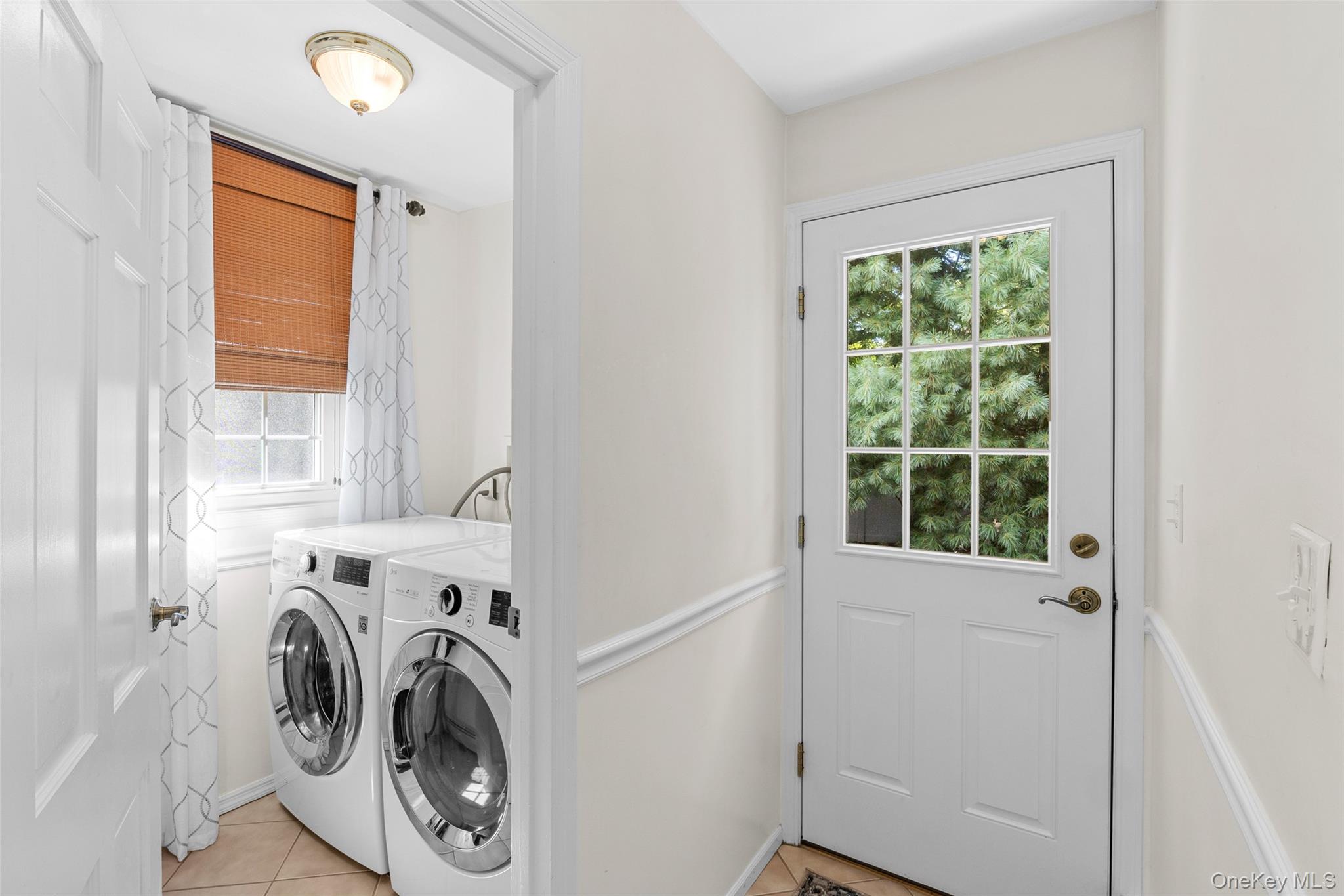 21 View Road, Setauket, NY 11733