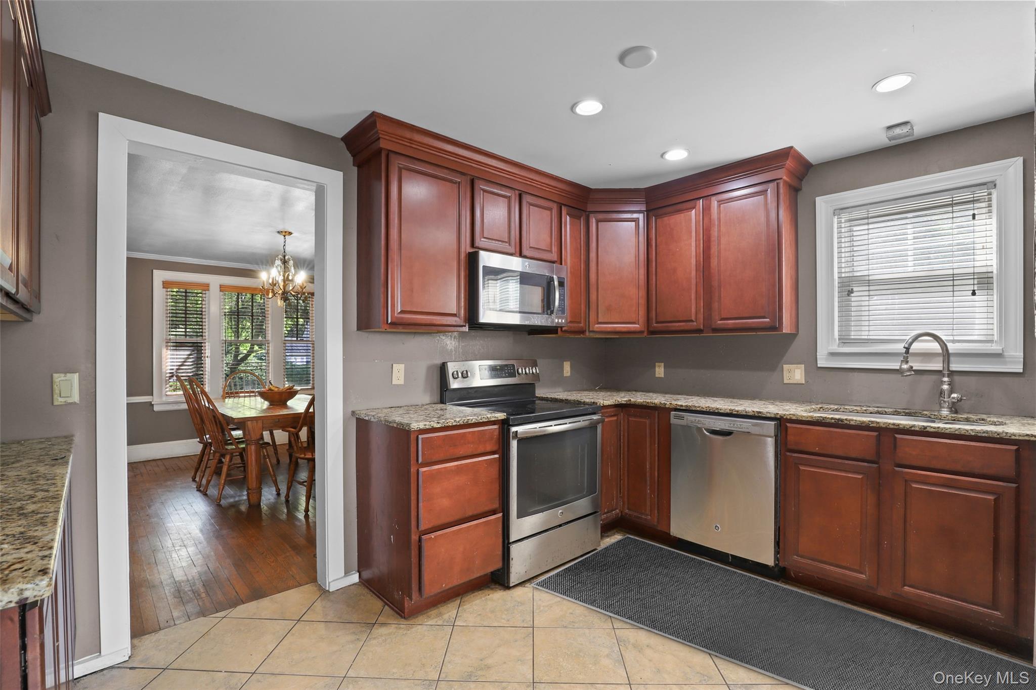 16 Annadale Street, Armonk, NY 10504