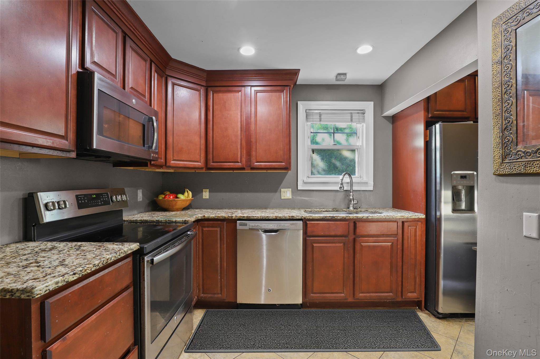 16 Annadale Street, Armonk, NY 10504