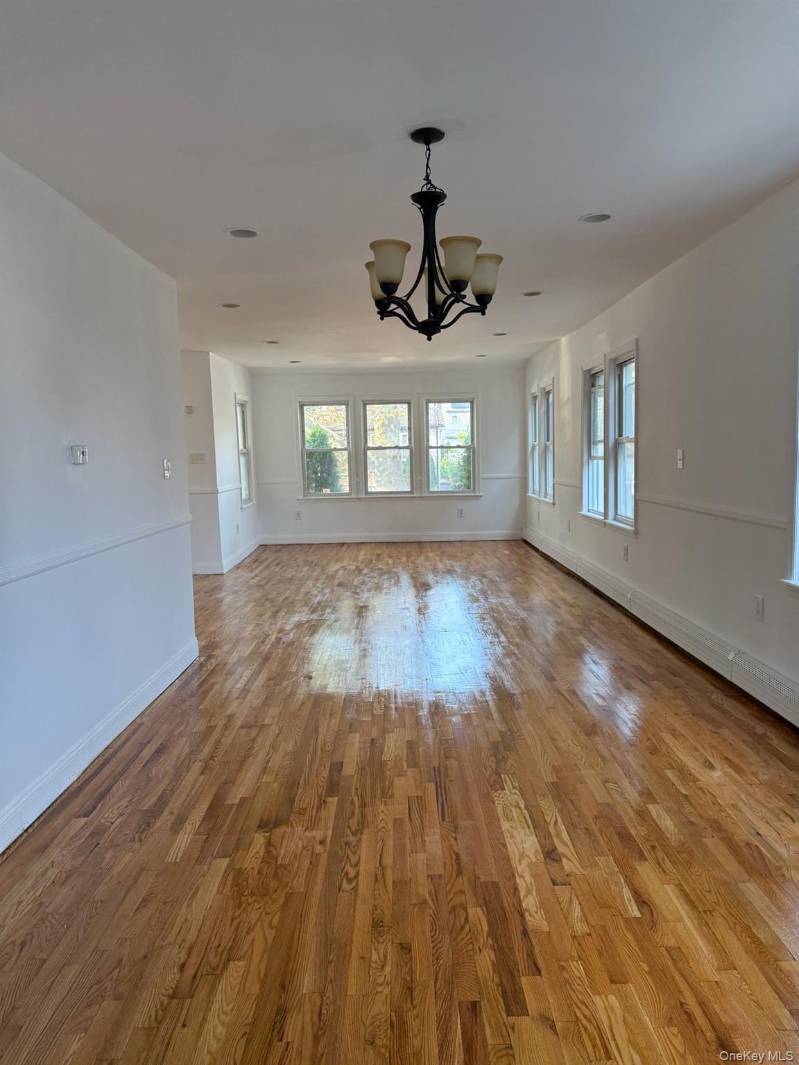 215-28 112th Avenue, Queens Village, NY 11429