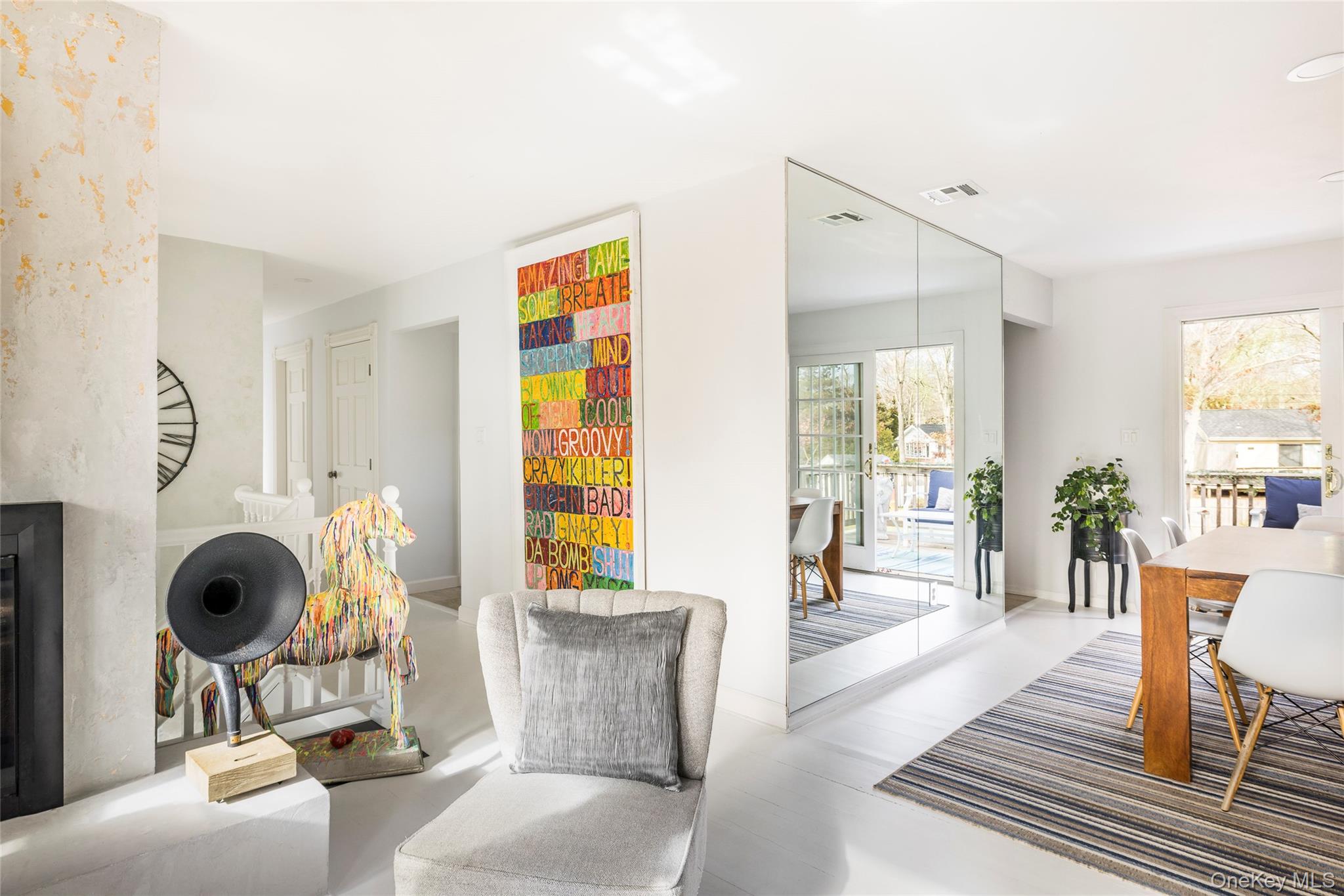 8 Westerly Court, Hampton Bays, NY 11946