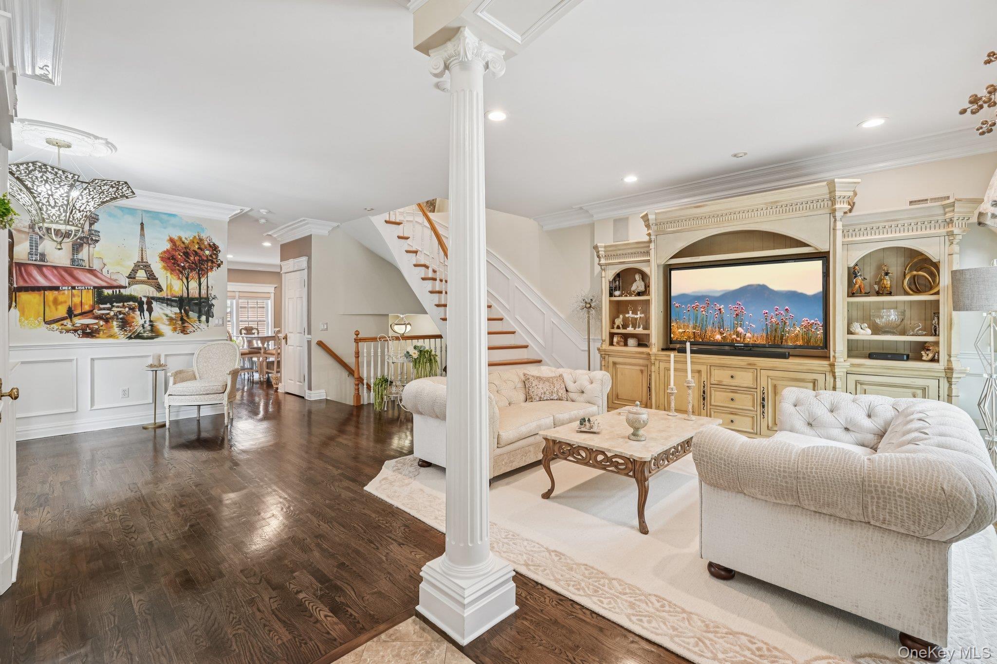 95 Alexander Court, Nanuet, NY 10954